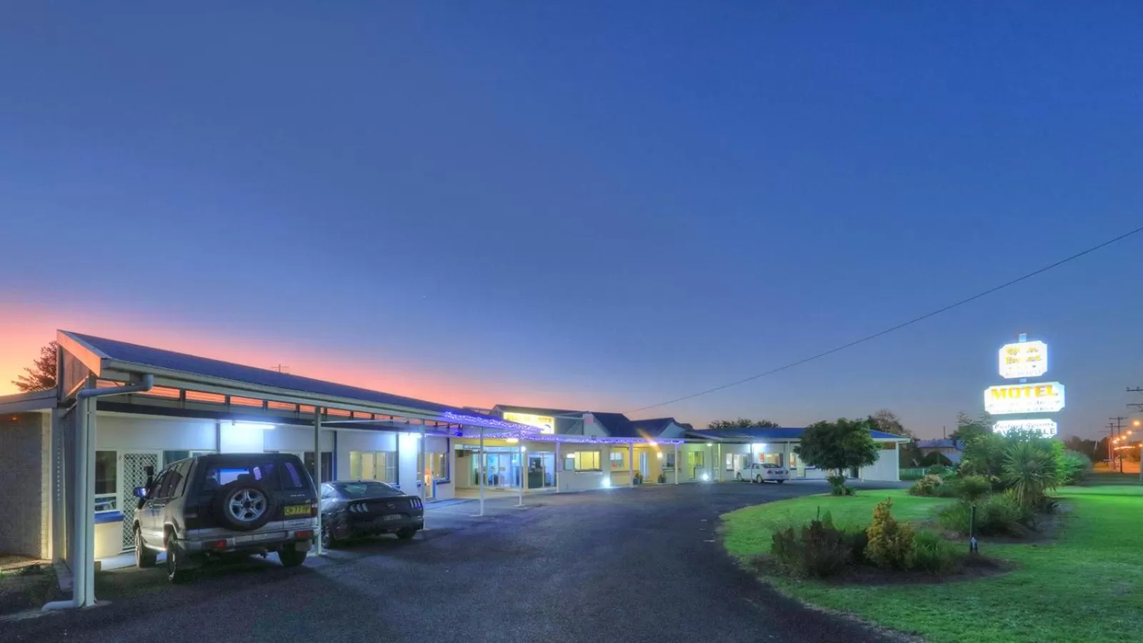 Property building in Glen Innes Motel