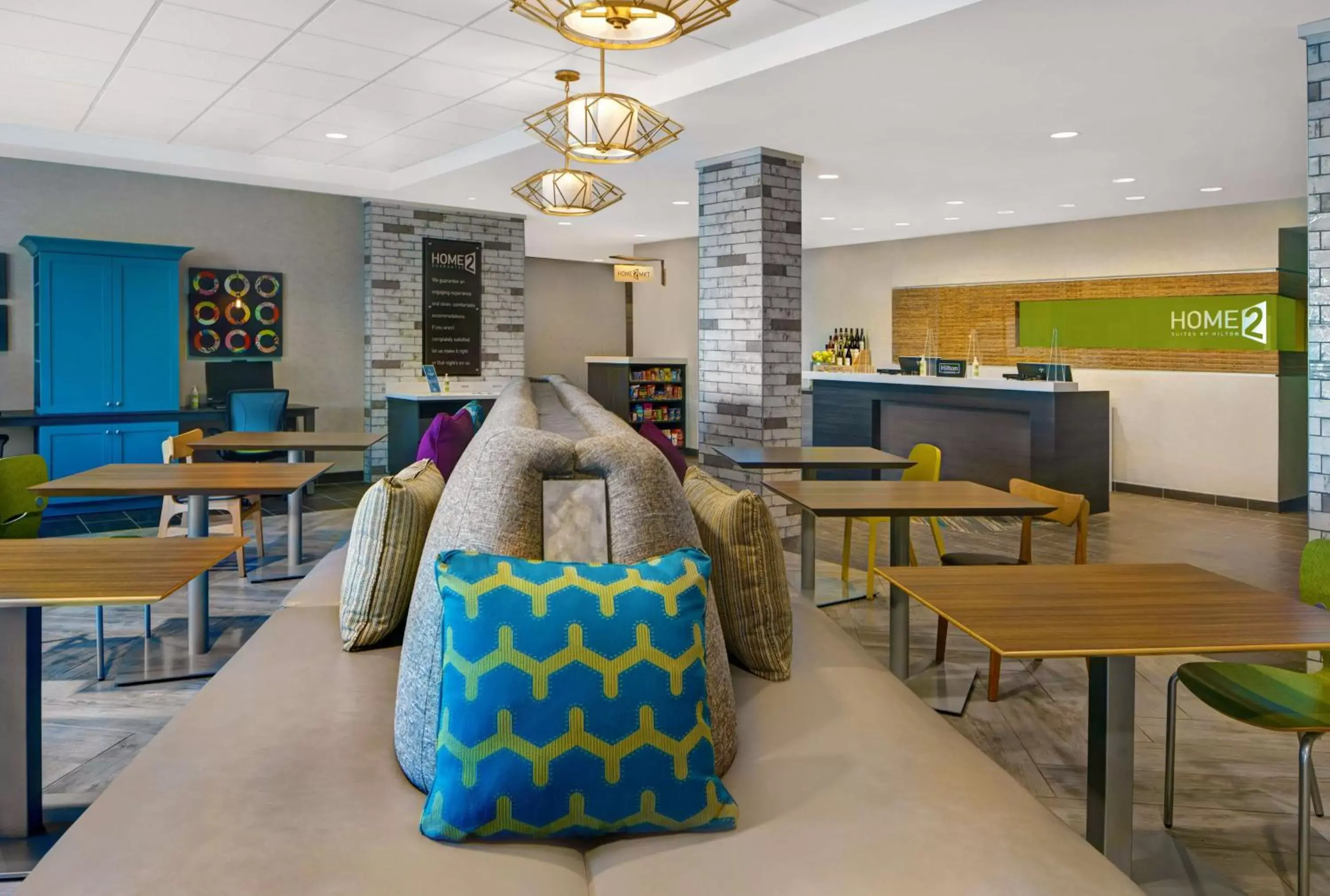 Lobby or reception, Restaurant/Places to Eat in Home2 Suites By Hilton Asheville Airport