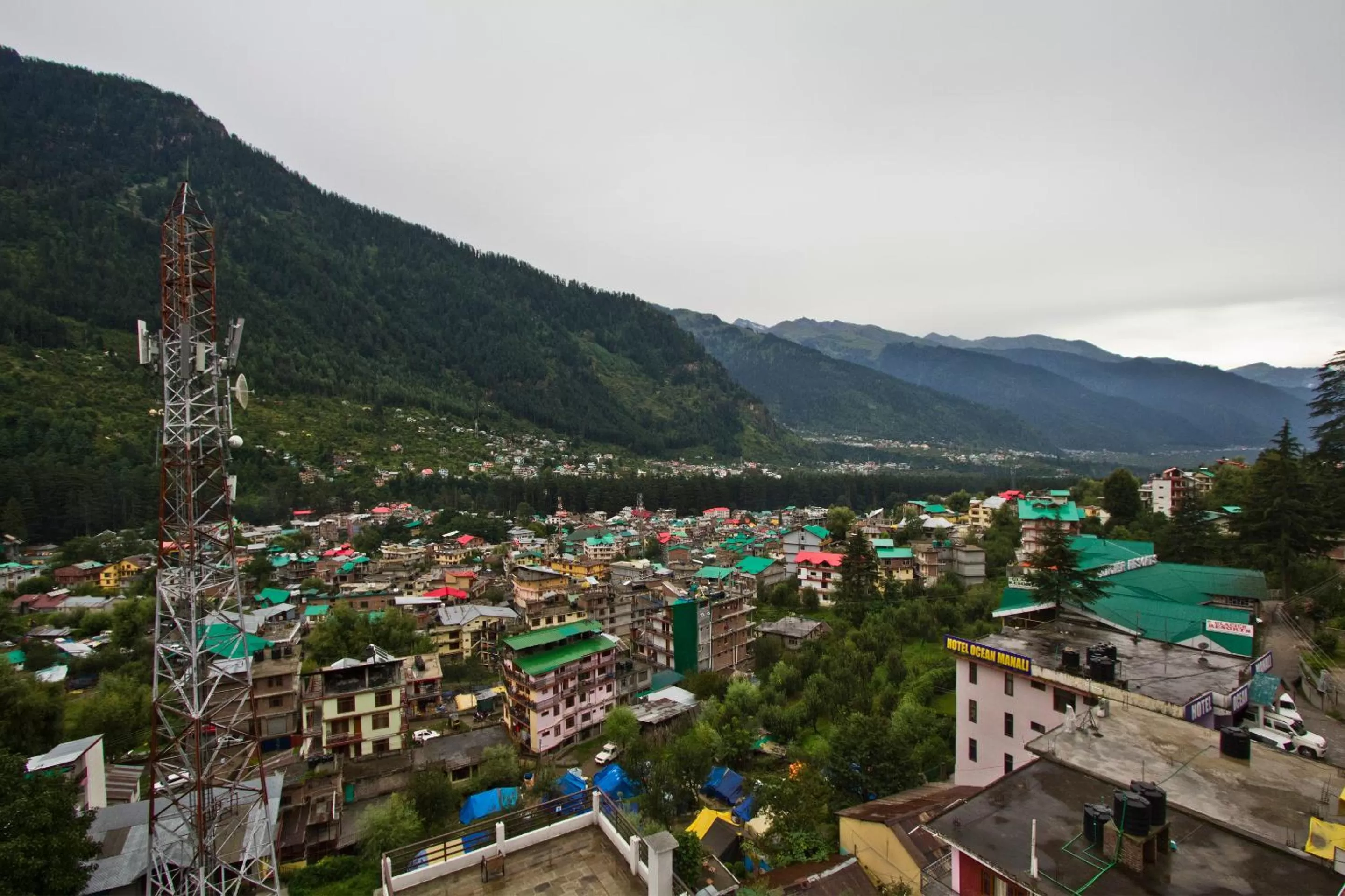 Bird's eye view in Hotel Broadways Inn