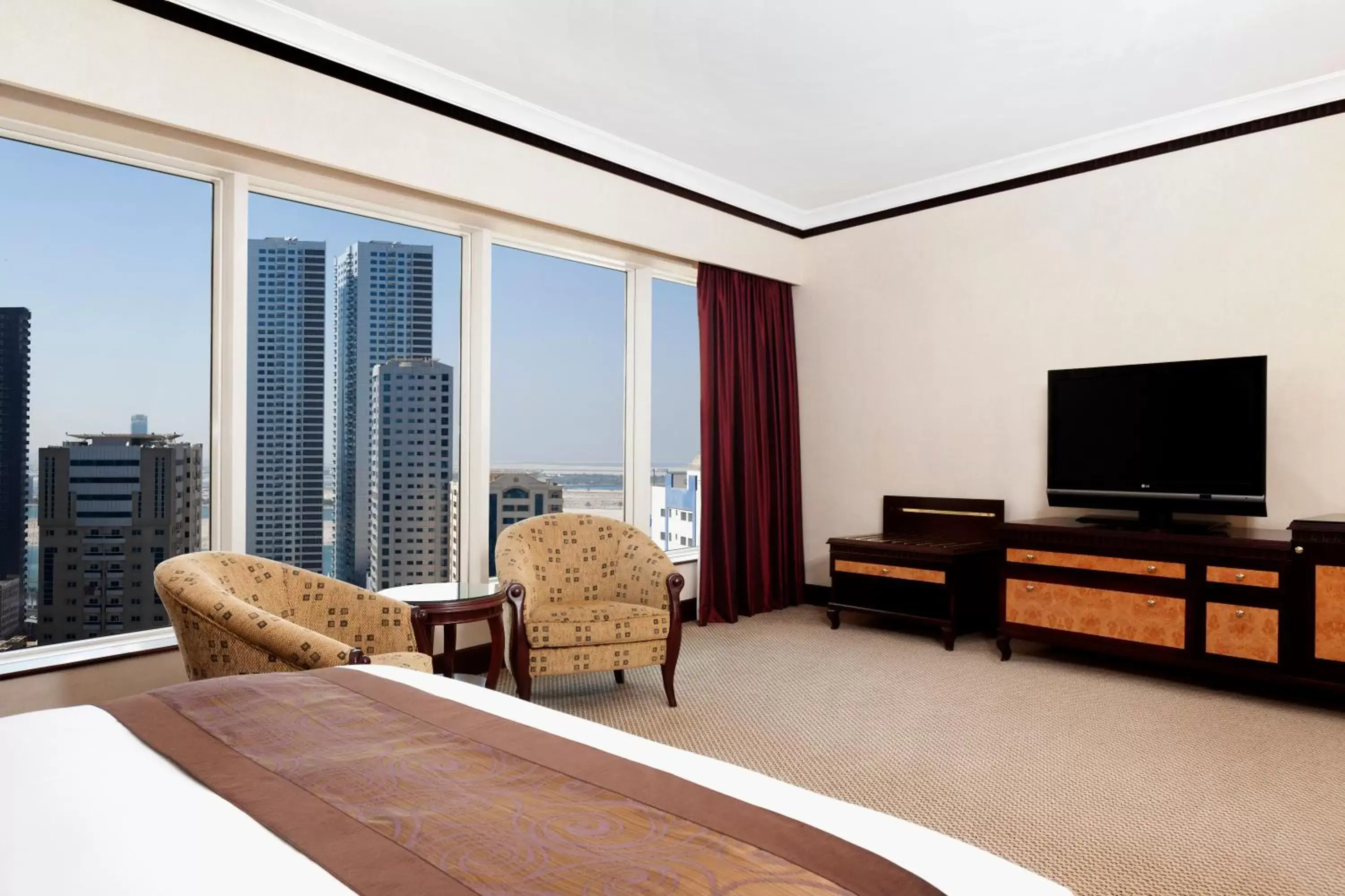 View (from property/room), TV/Entertainment Center in Corniche Hotel Sharjah