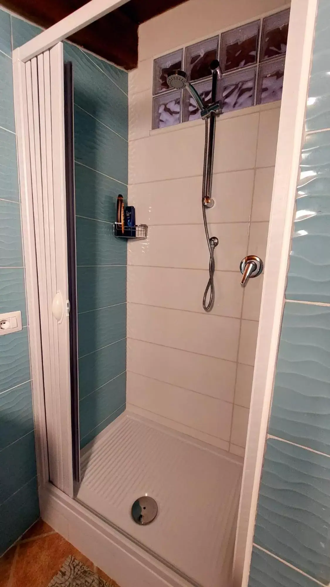 Shower, Bathroom in b&b Don Peppe - Don Ilario