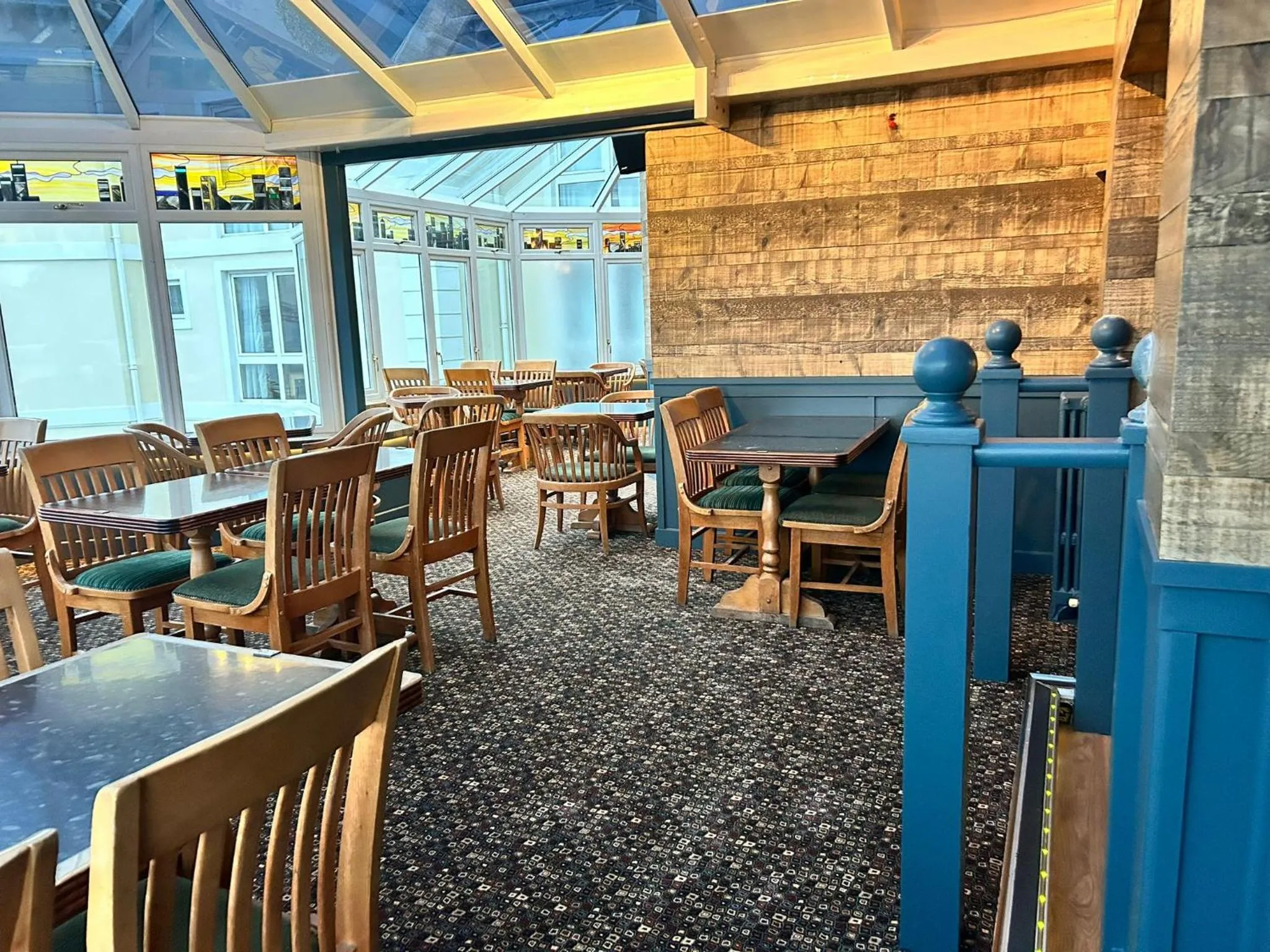 Restaurant/places to eat in The Heritage Hotel