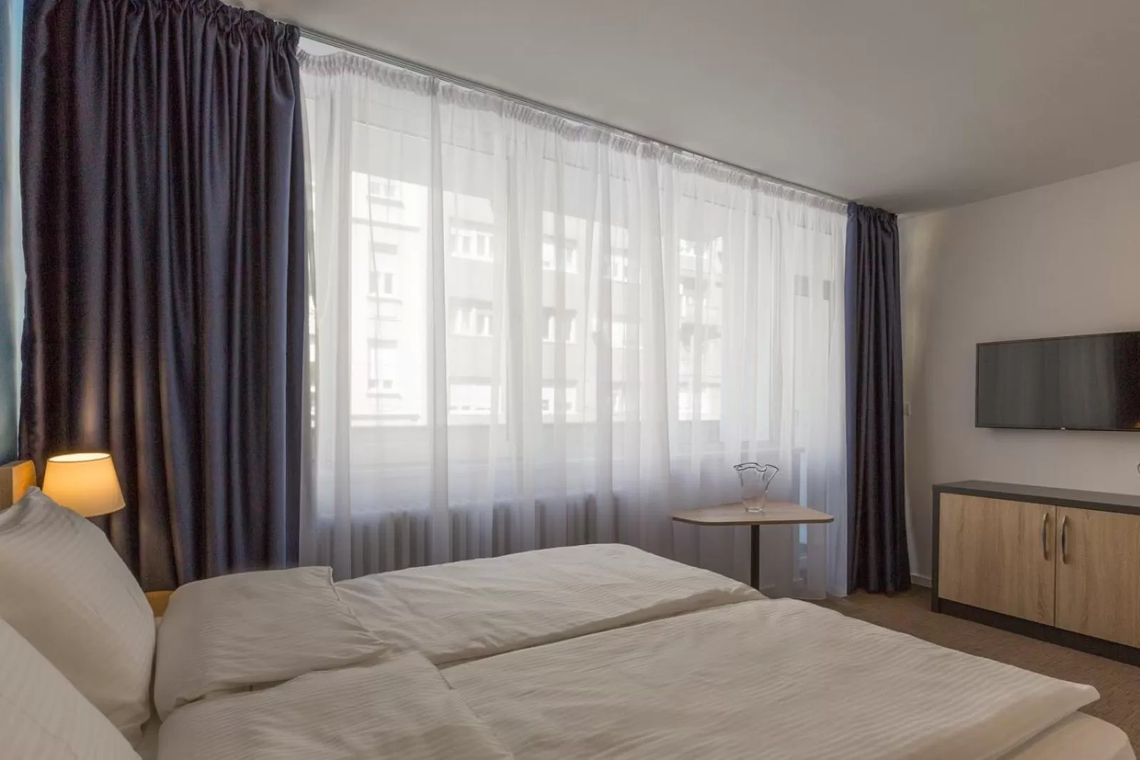 Bed in Premium Crown Suites