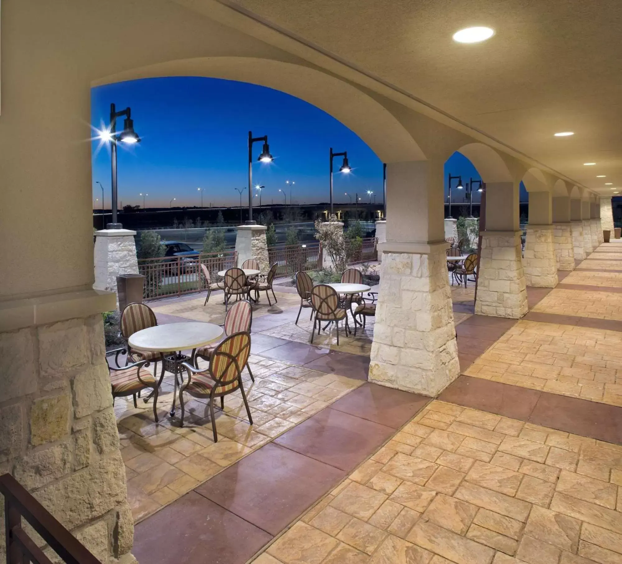 Meeting/conference room, Restaurant/Places to Eat in Embassy Suites by Hilton San Marcos Hotel Conference Center