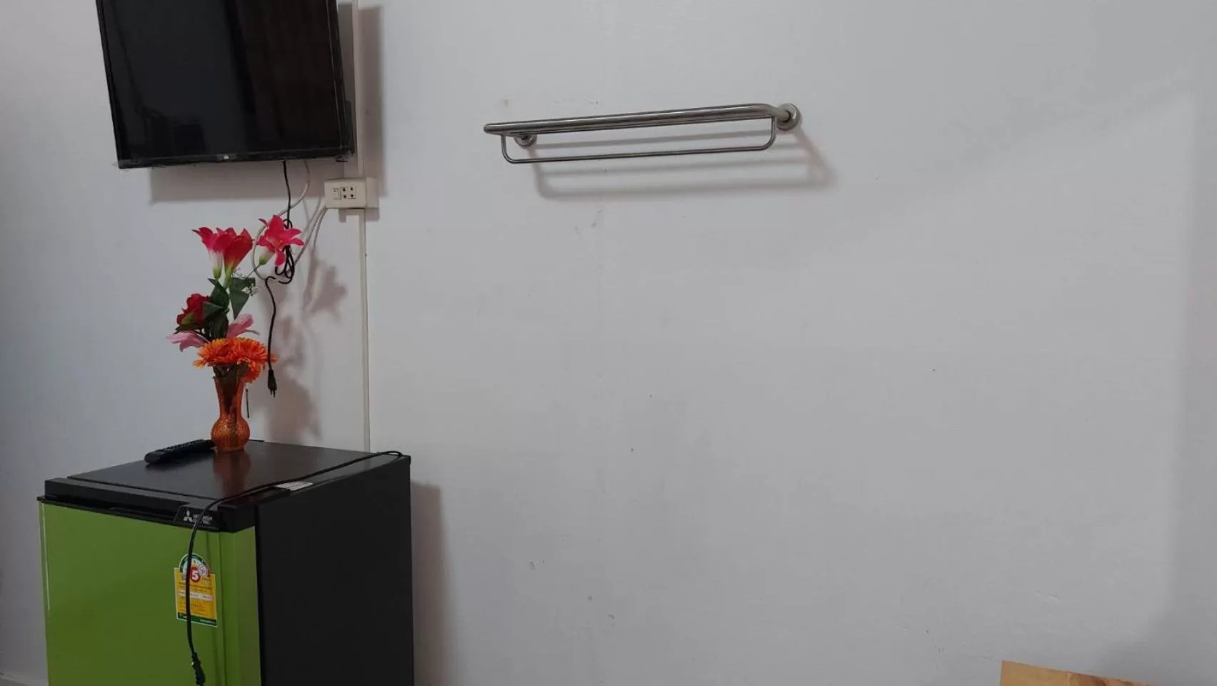 TV and multimedia in Sataya Apartment