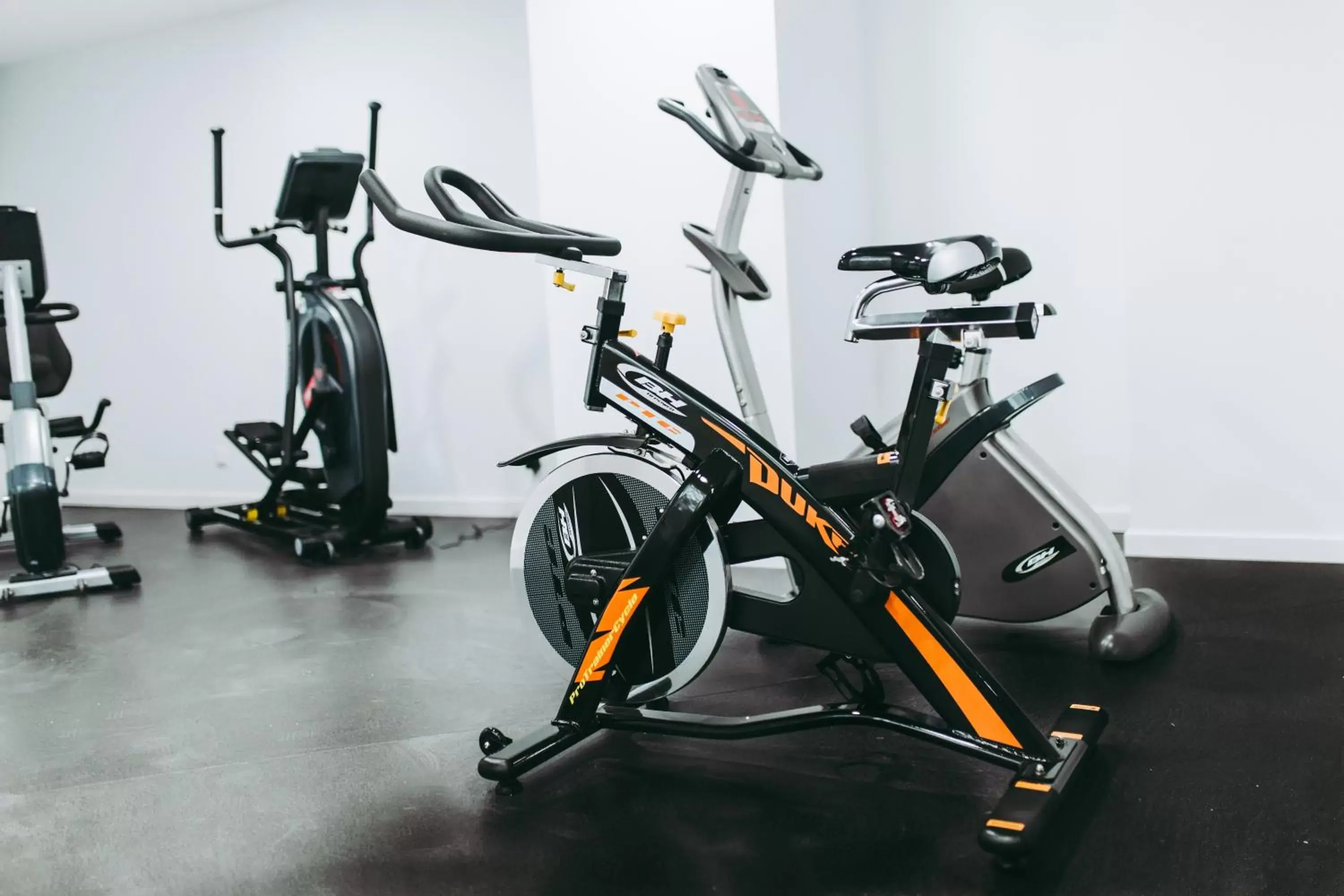 Fitness centre/facilities in Masa Hotel 5 de Outubro Fitness centre/facilities in Masa Hotel 5 de Outubro