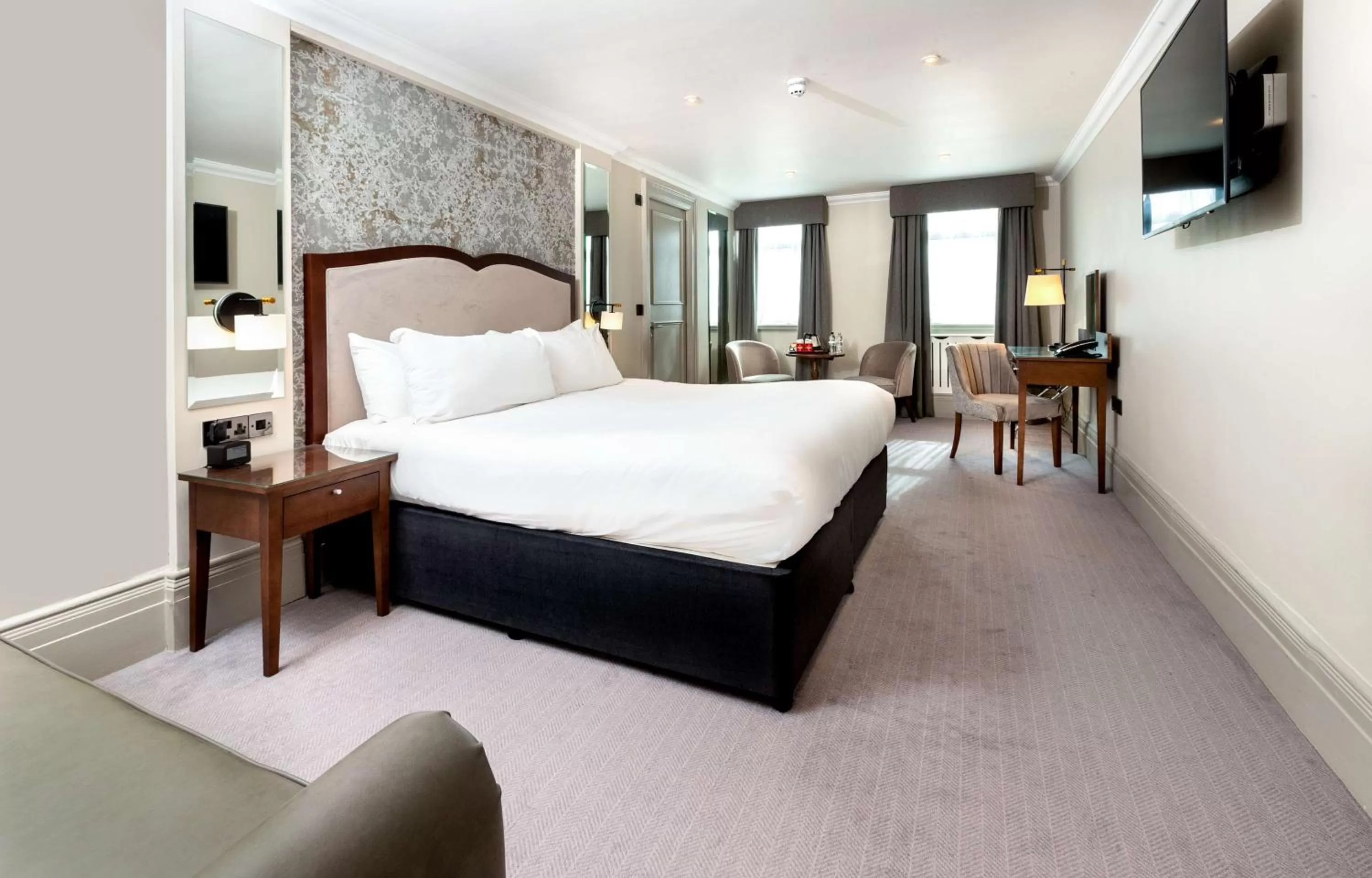 Bed in DoubleTree by Hilton Harrogate Majestic Hotel & Spa