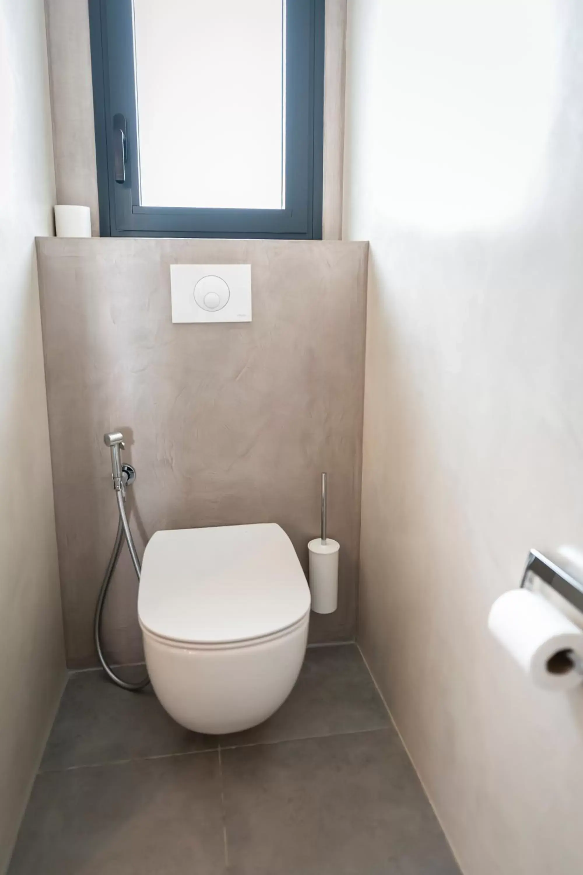 Toilet, Bathroom in hôtel résidence a torra