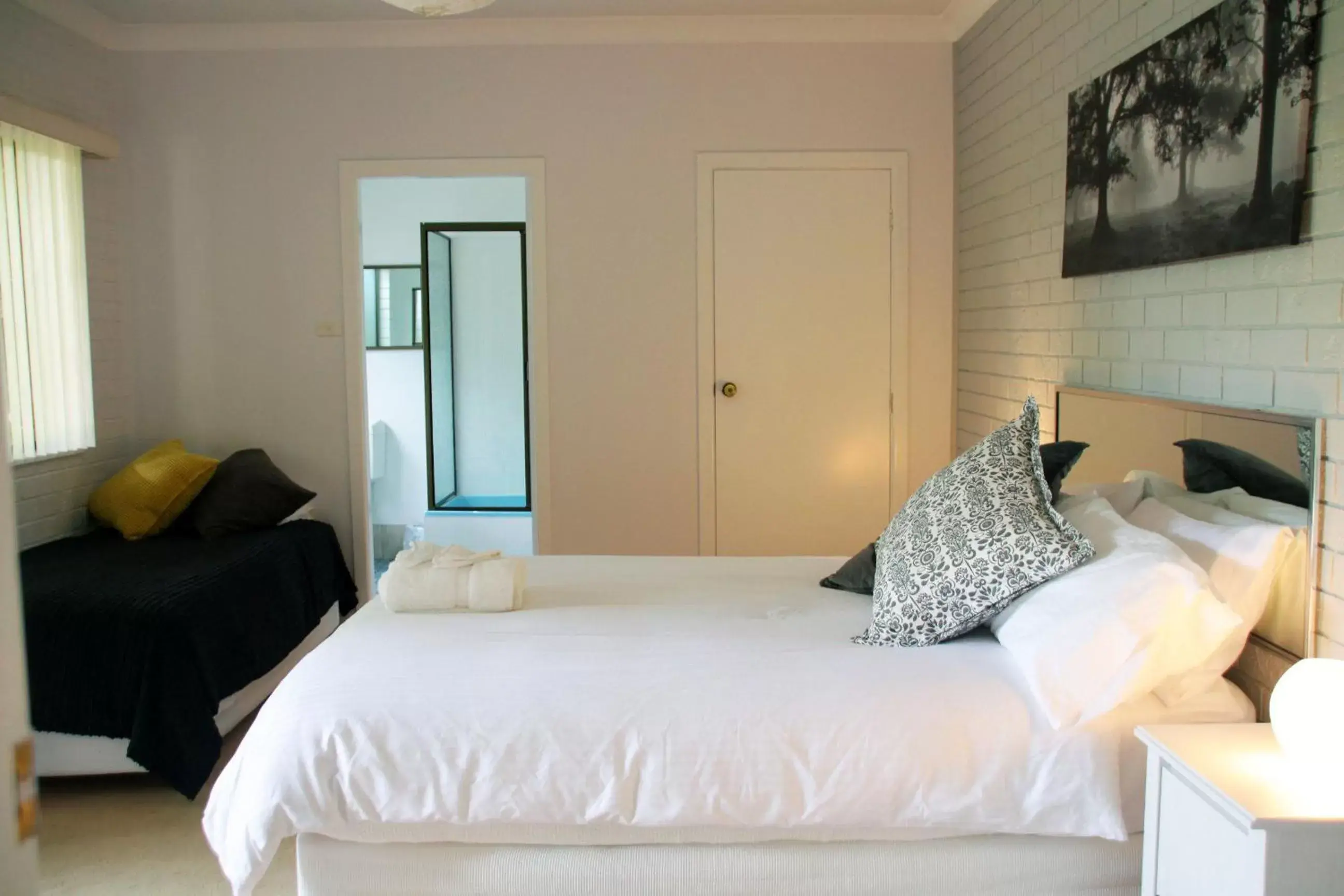 Photo of the whole room, Bed in Bella Vista Bellingen