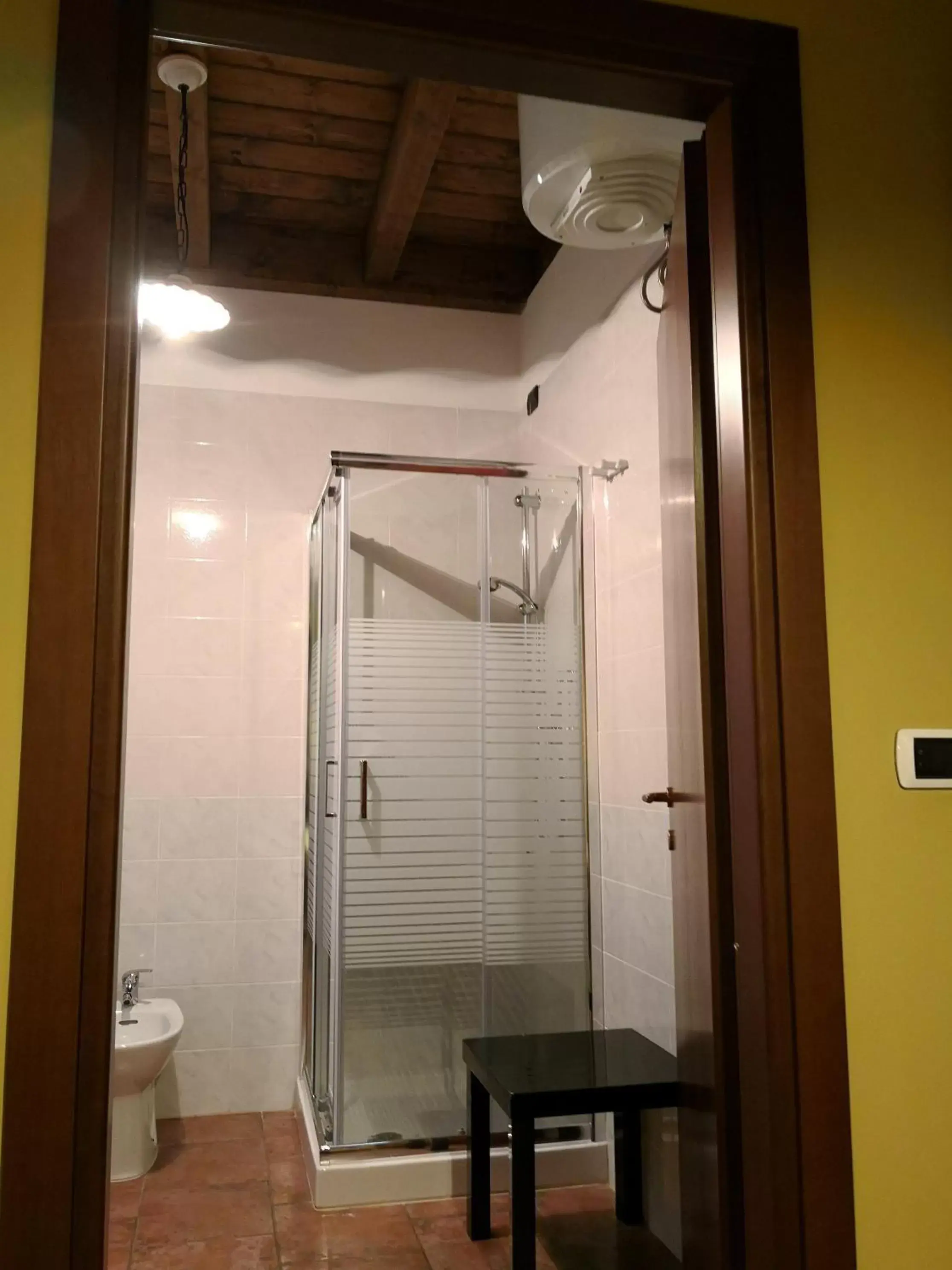 Shower, Bathroom in B&B Gassa d'Amante