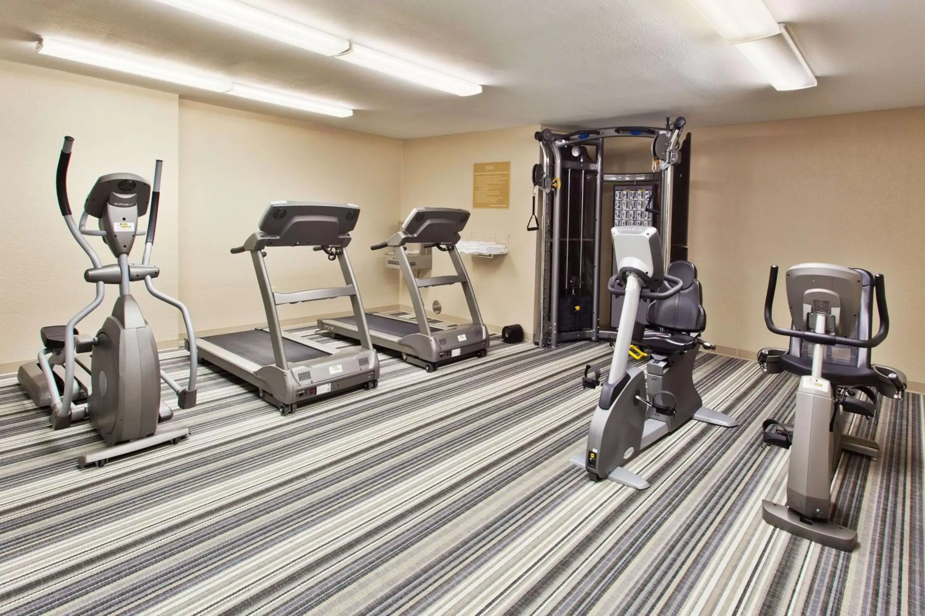 Spa and wellness centre/facilities, Fitness Center/Facilities in Sonesta Simply Suites Austin The Domain Area