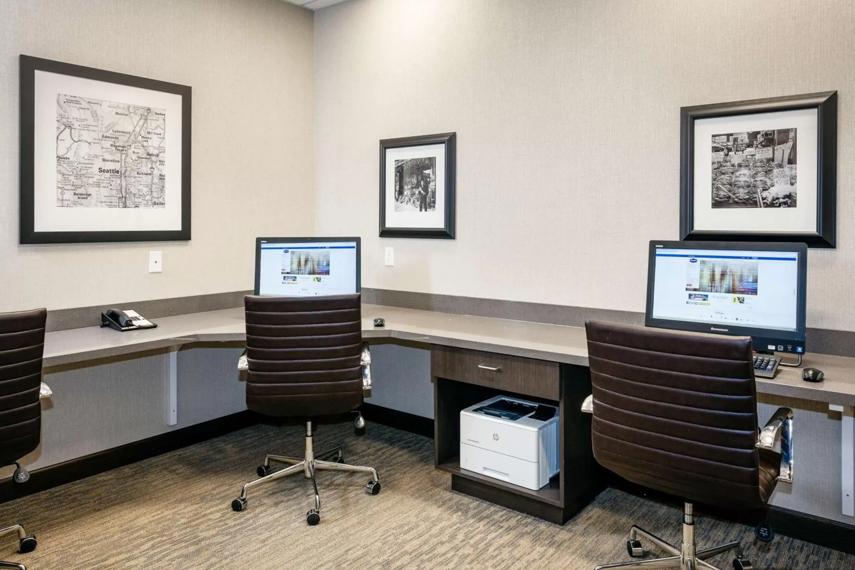 Business facilities, Business Area/Conference Room in Hampton Inn & Suites by Hilton Seattle/Northgate