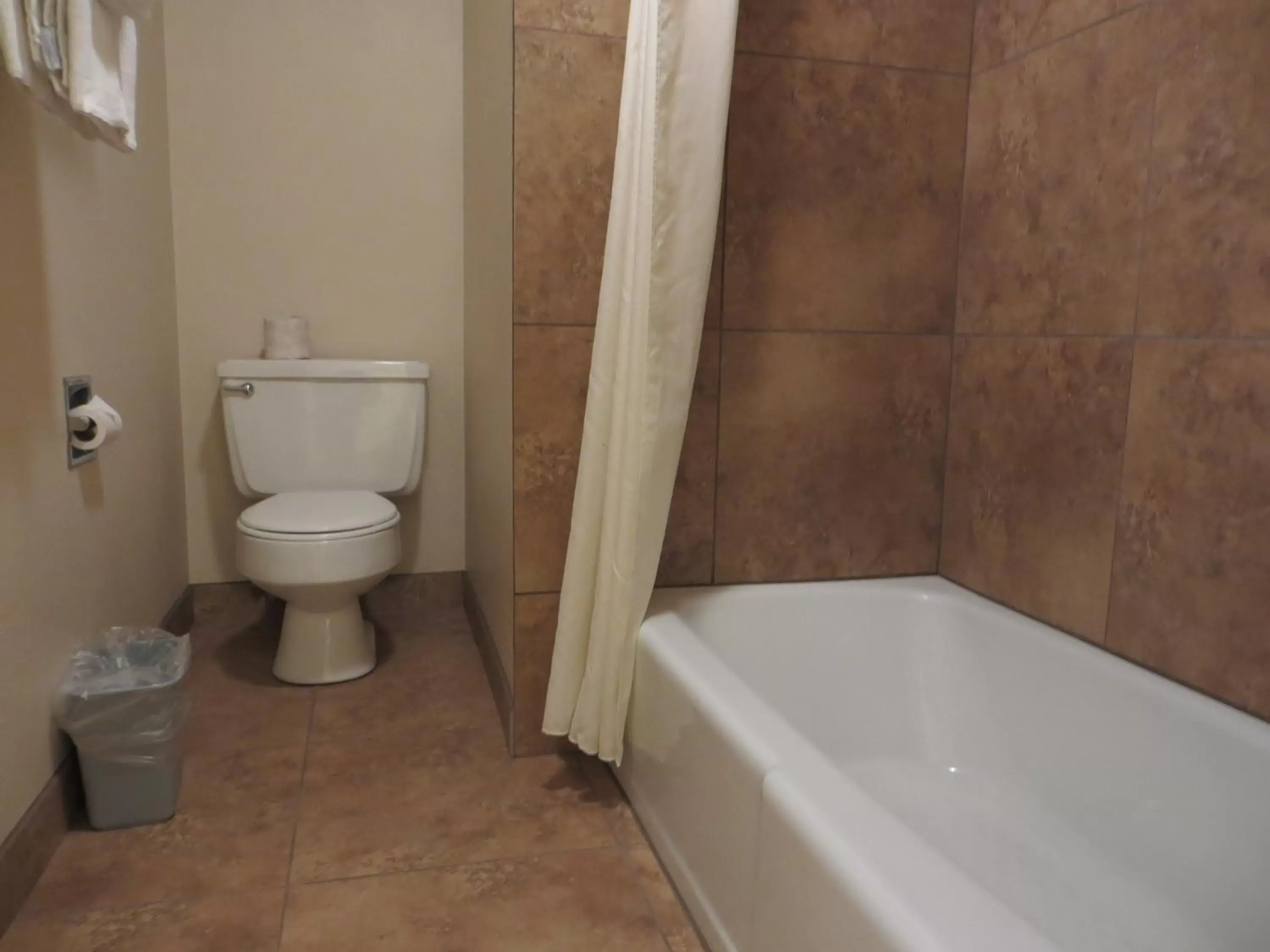 Toilet, Bathroom in Jailhouse Motel and Casino