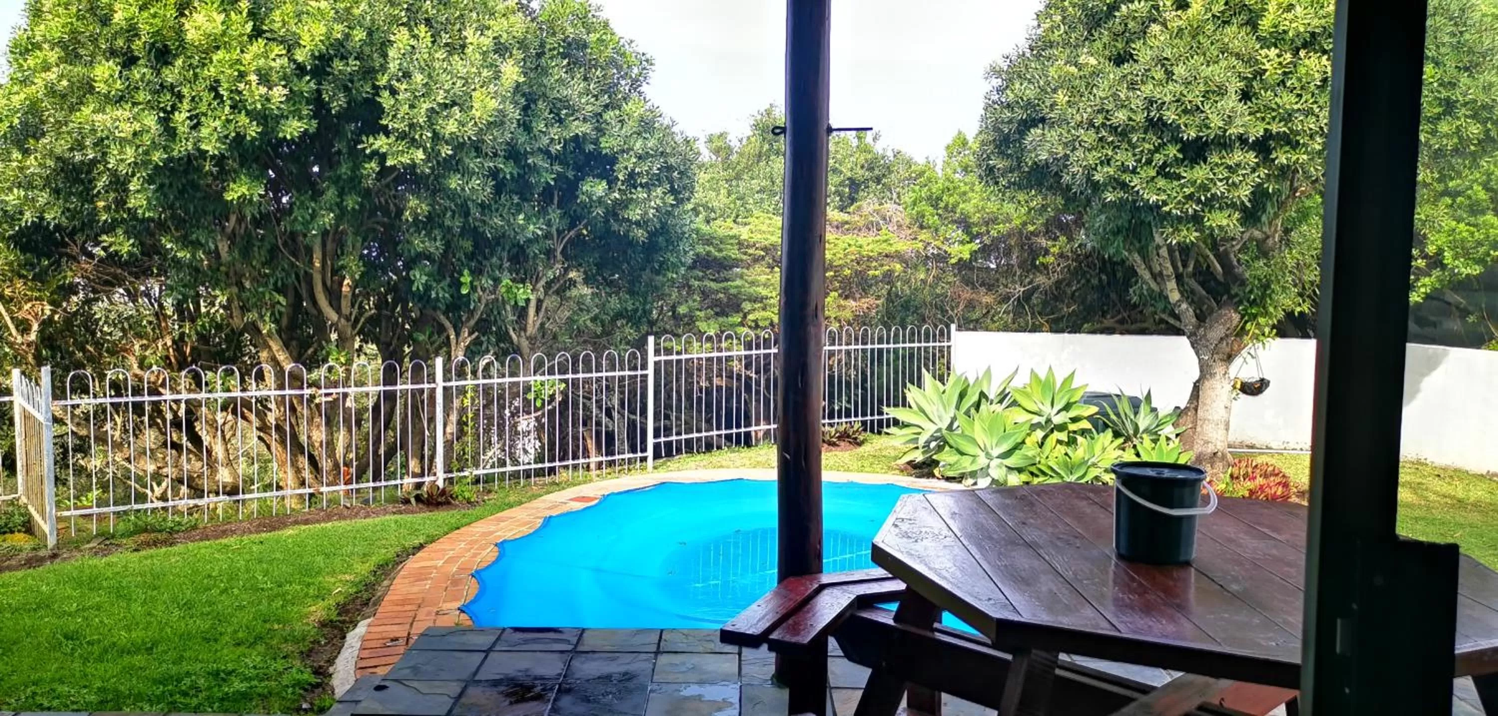 Garden in Cove View B&B