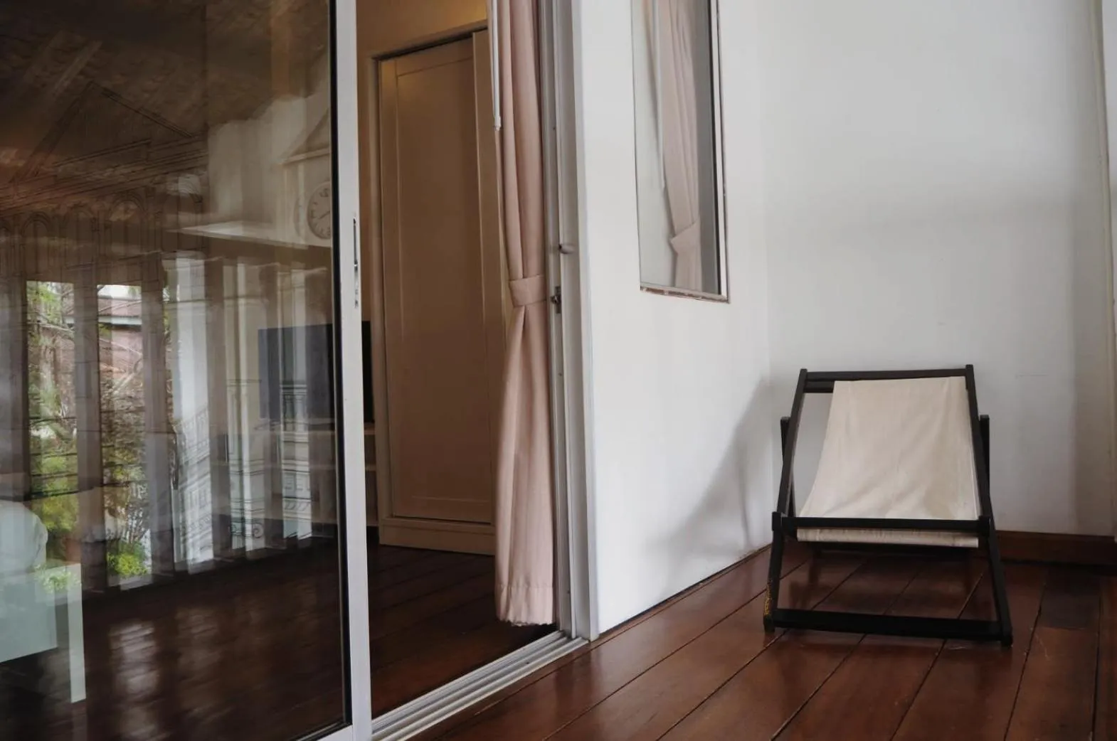 Bedroom in Chino Town Gallery Alley - SHA Plus