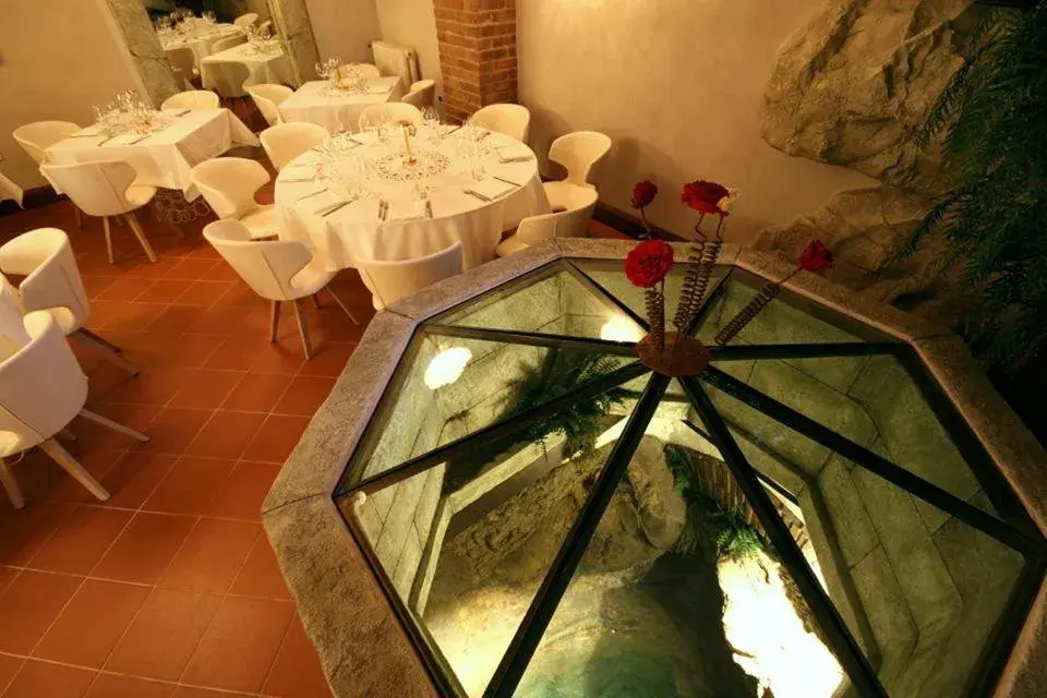 Restaurant/places to eat in Hotel Logge Dei Mercanti