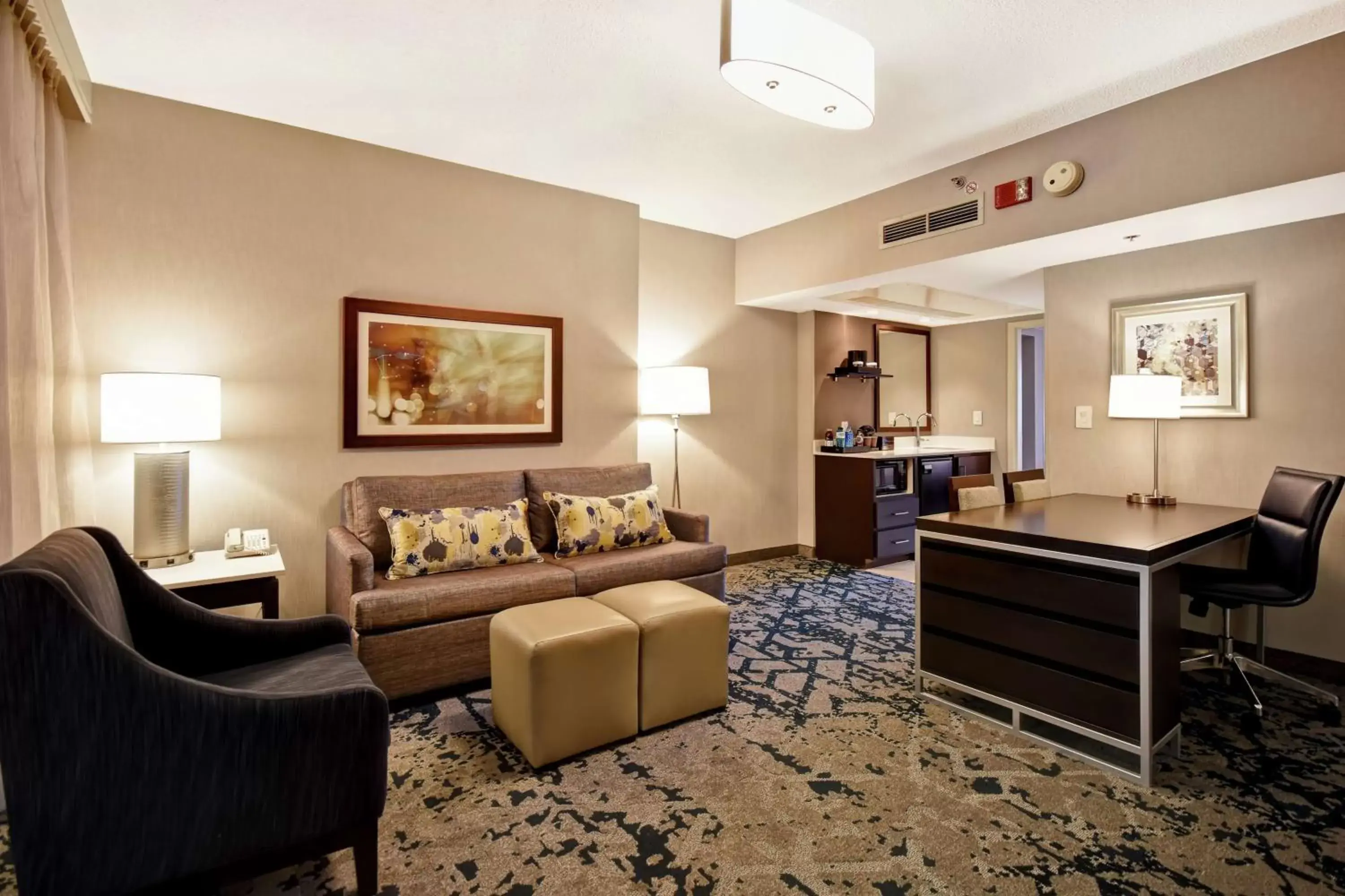 Bedroom, Seating Area in Embassy Suites by Hilton Raleigh Durham Research Triangle