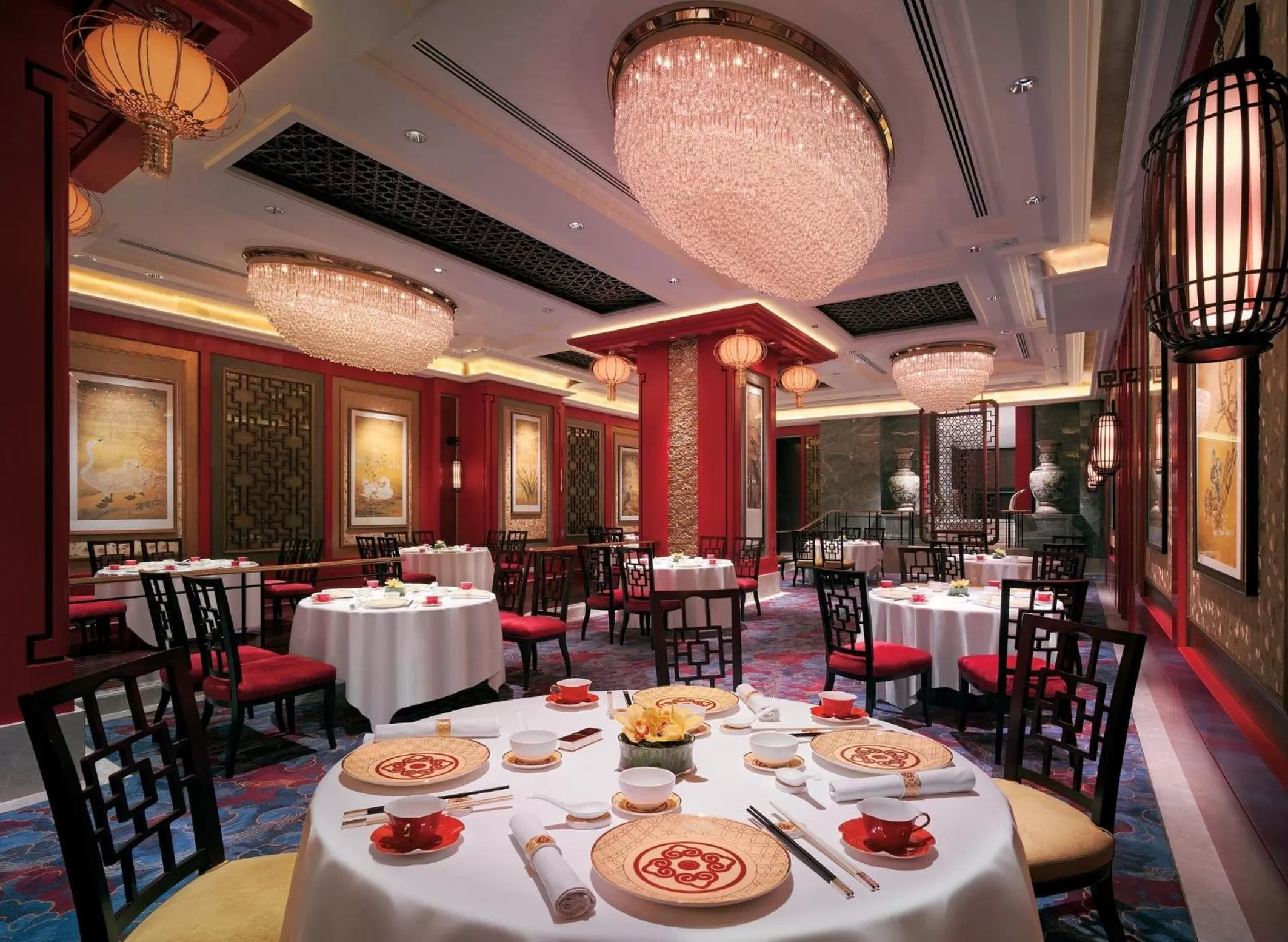 Restaurant/places to eat in Kowloon Shangri-La, Hong Kong