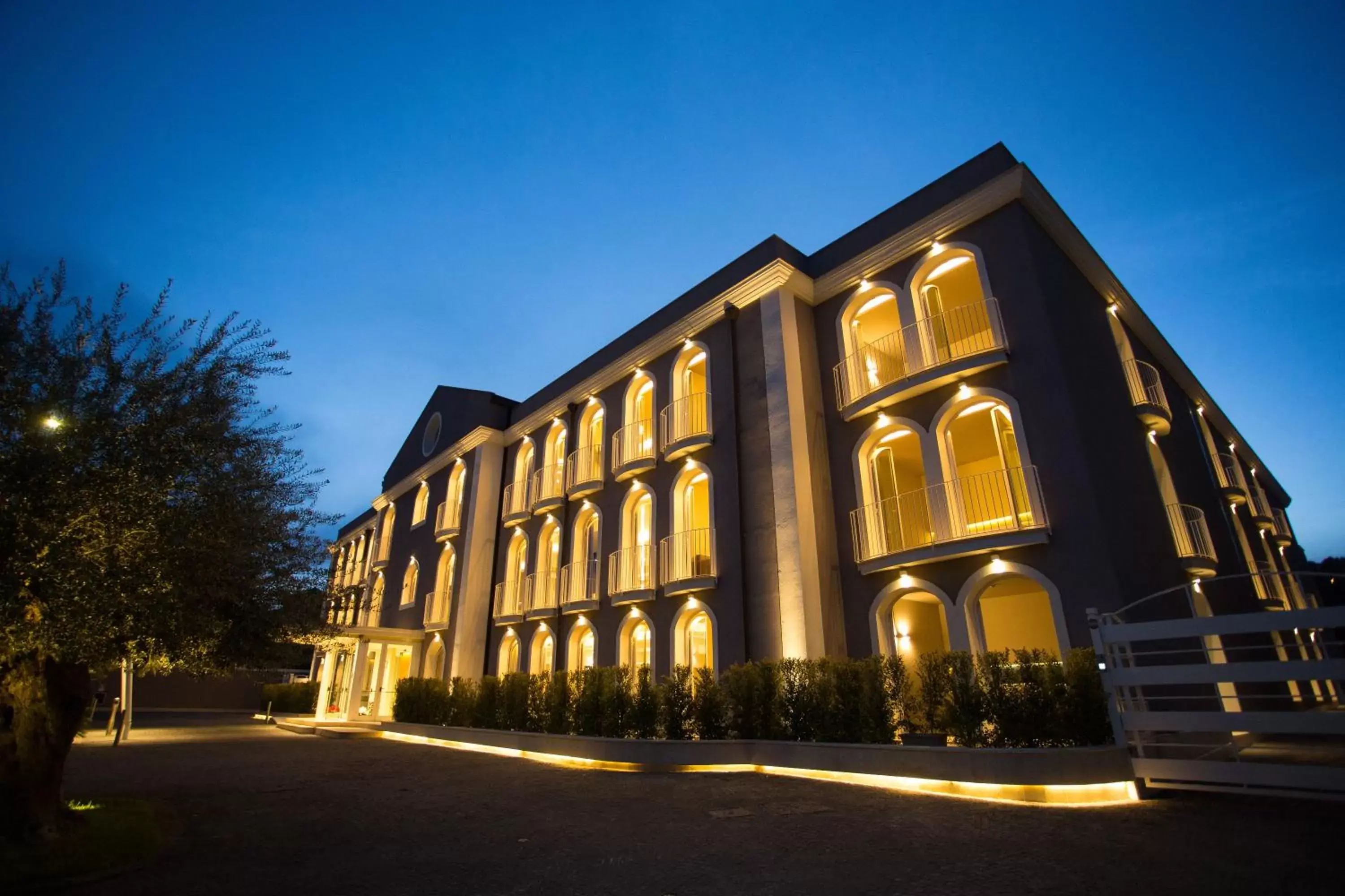 Facade/entrance, Property Building in Airone City Hotel