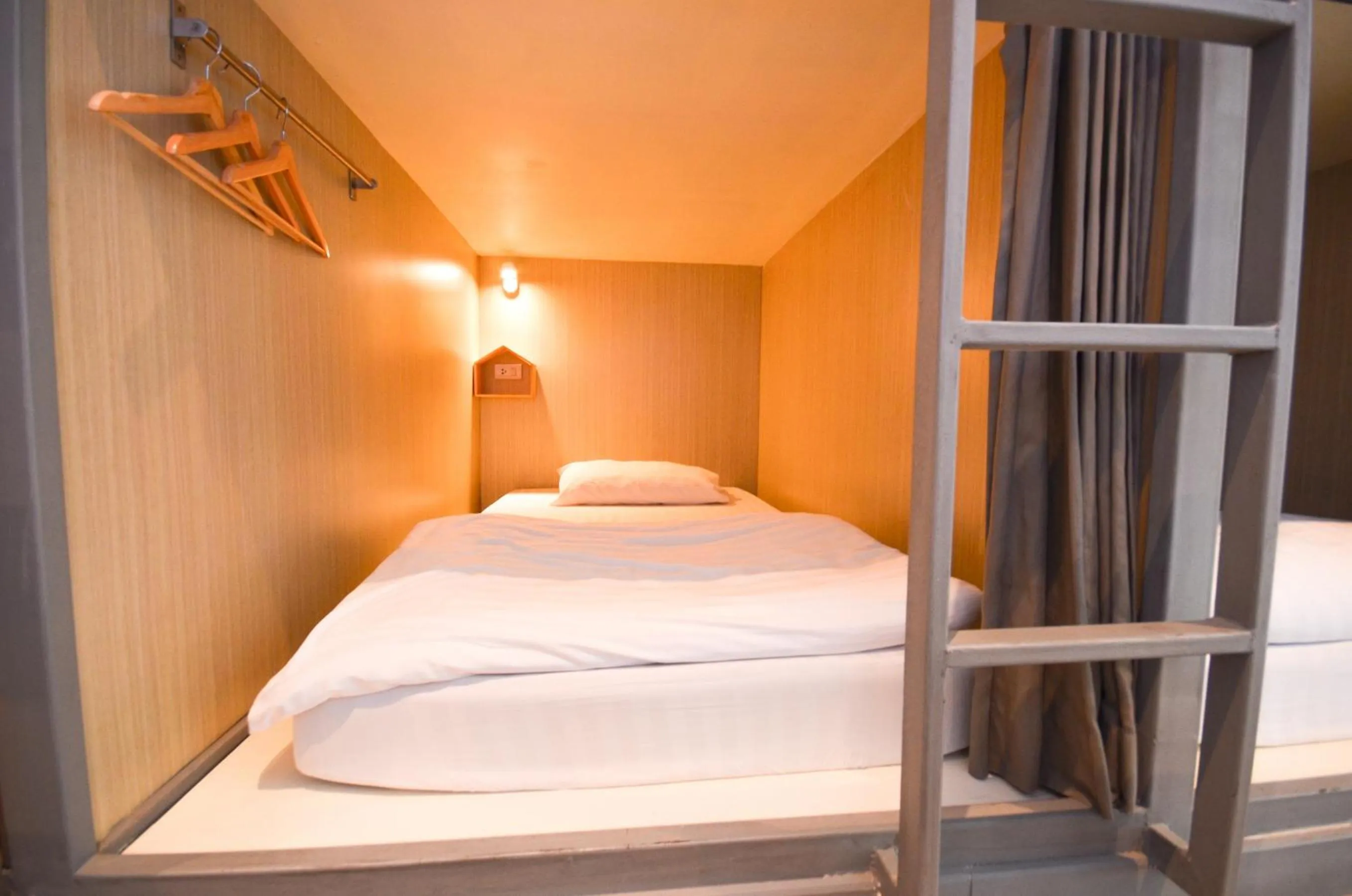 Bed in Good Day Hostel