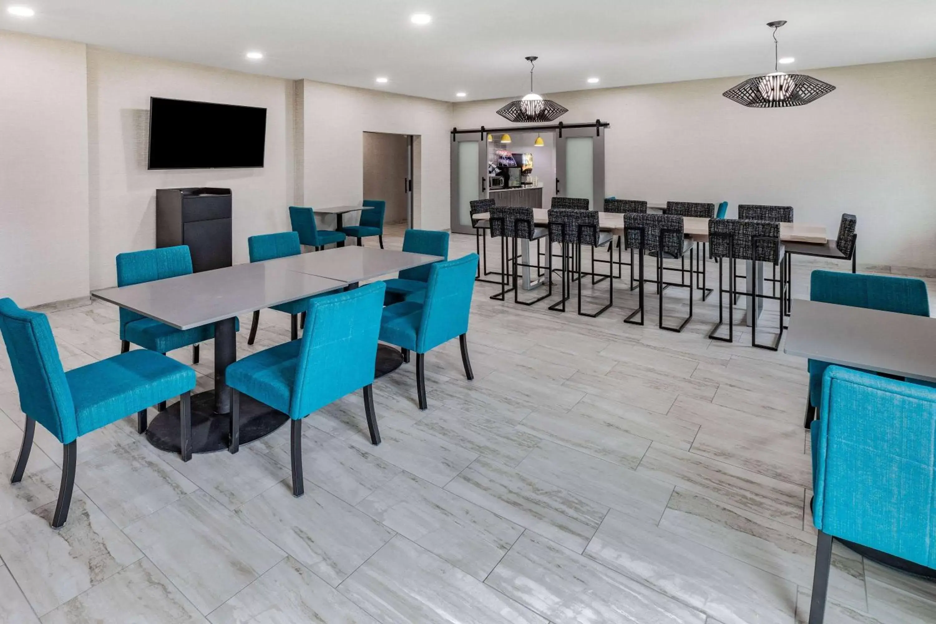 Breakfast in Hawthorn Extended Stay by Wyndham Ardmore Breakfast in Hawthorn Extended Stay by Wyndham Ardmore