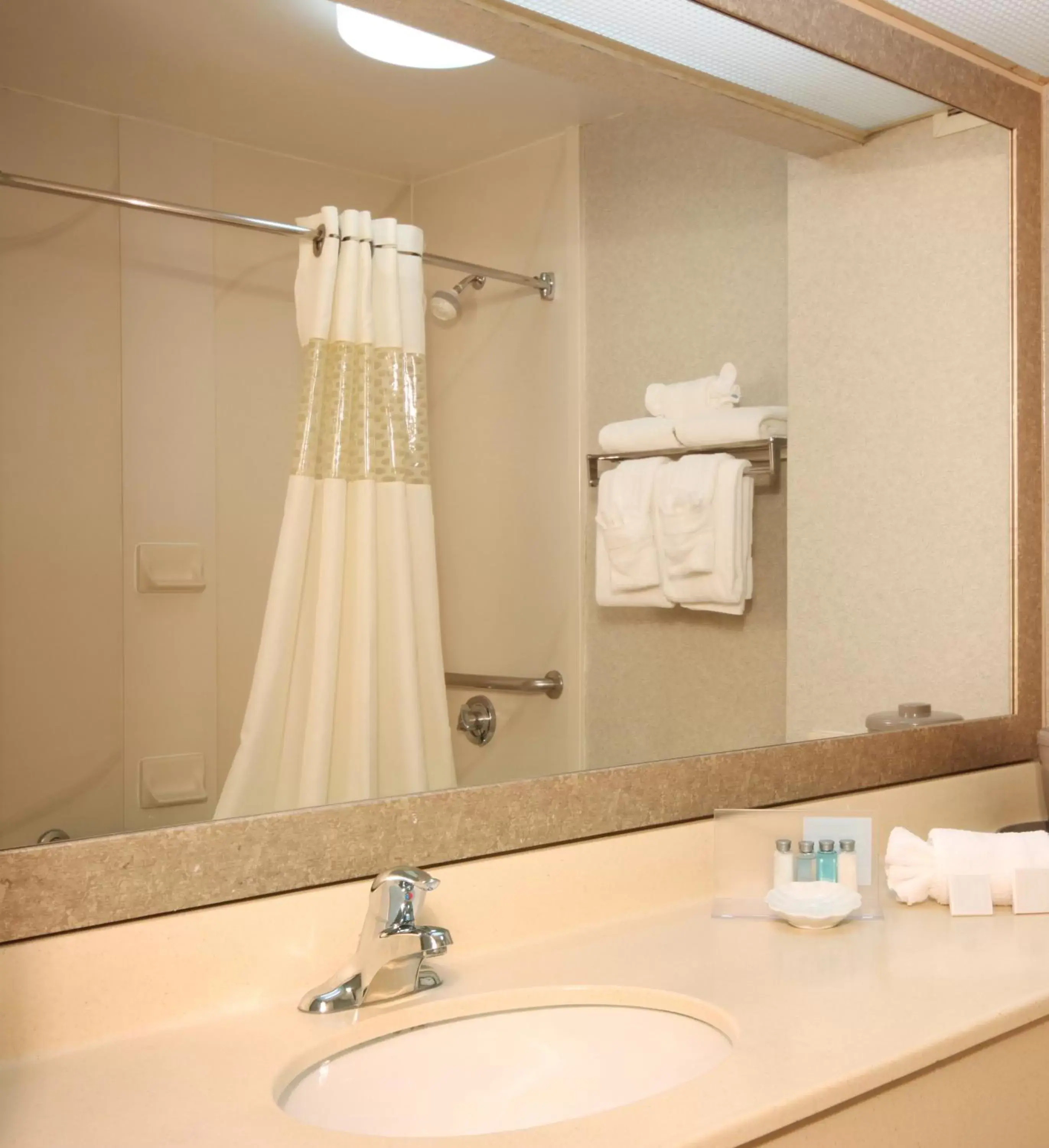 Bathroom in SureStay Hotel by Best Western Secaucus Meadowlands