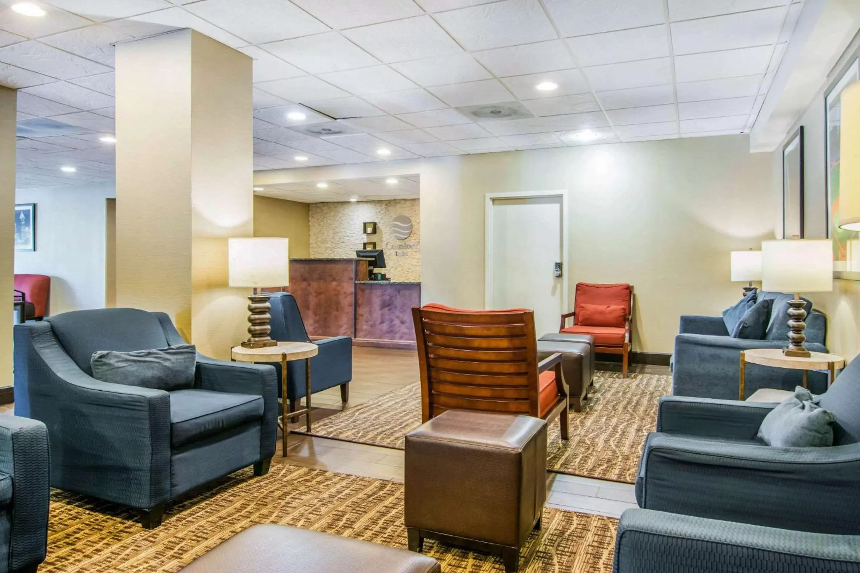 Lobby or reception in Comfort Inn Atlanta Downtown South Lobby or reception in Comfort Inn Atlanta Downtown South