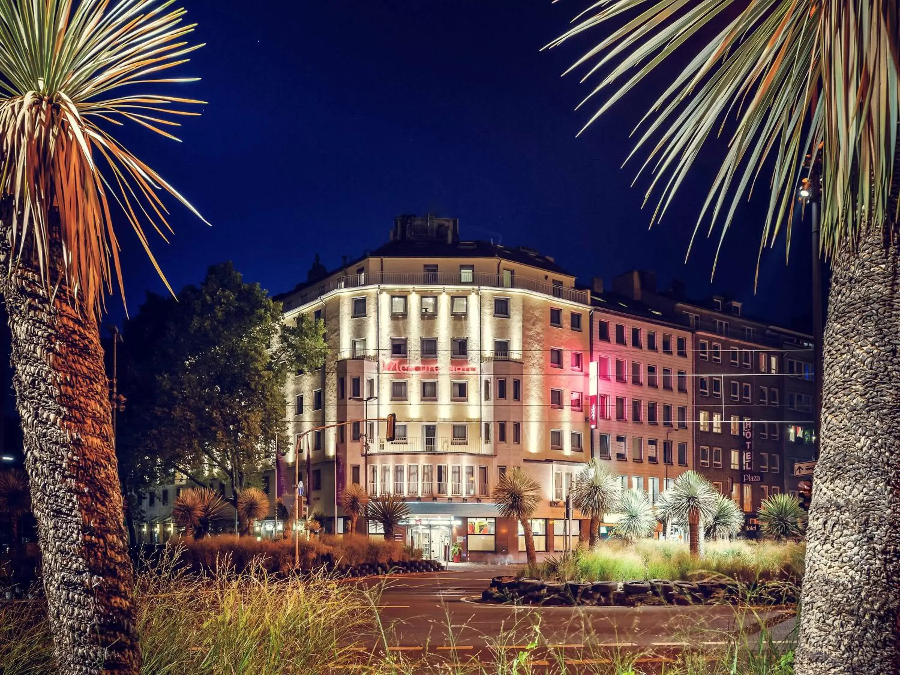 Property building in Mercure Hotel Düsseldorf City Center