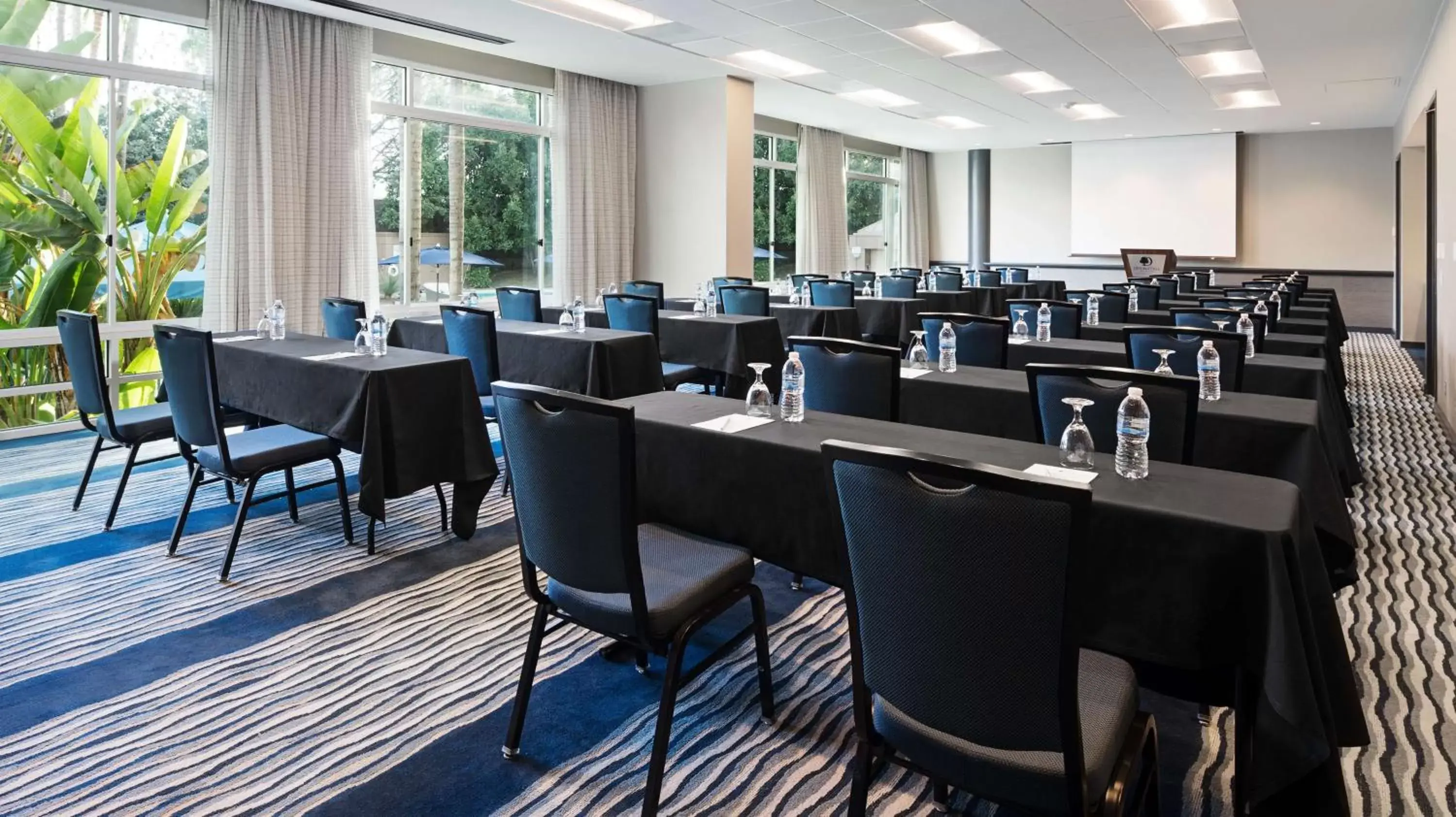 Meeting/conference room in DoubleTree by Hilton San Diego Del Mar