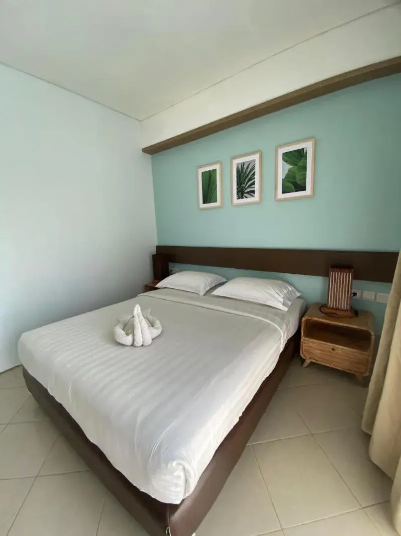 Bed in Bali Breezz Hotel