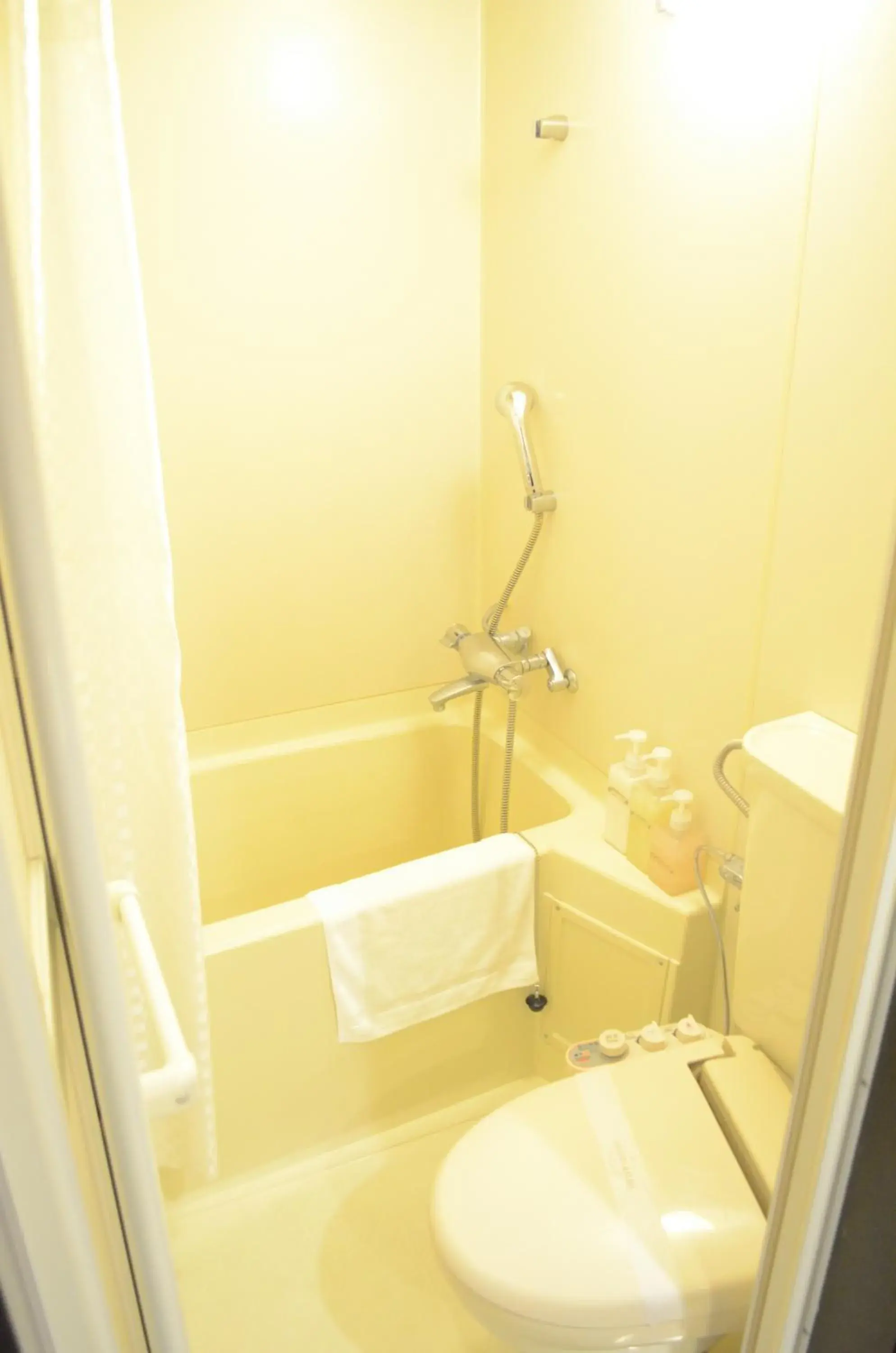 Shower, Bathroom in My Hotel Ryugu