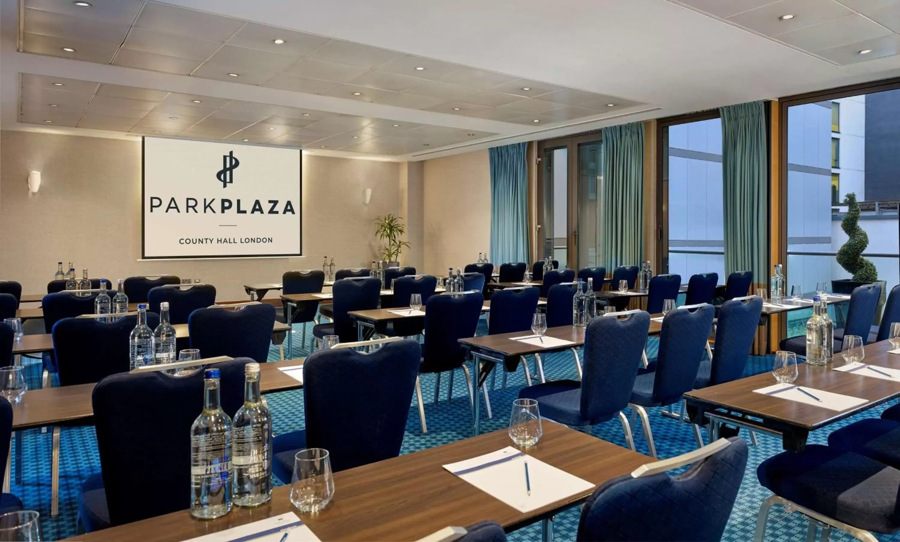 Meeting/conference room in Park Plaza County Hall London