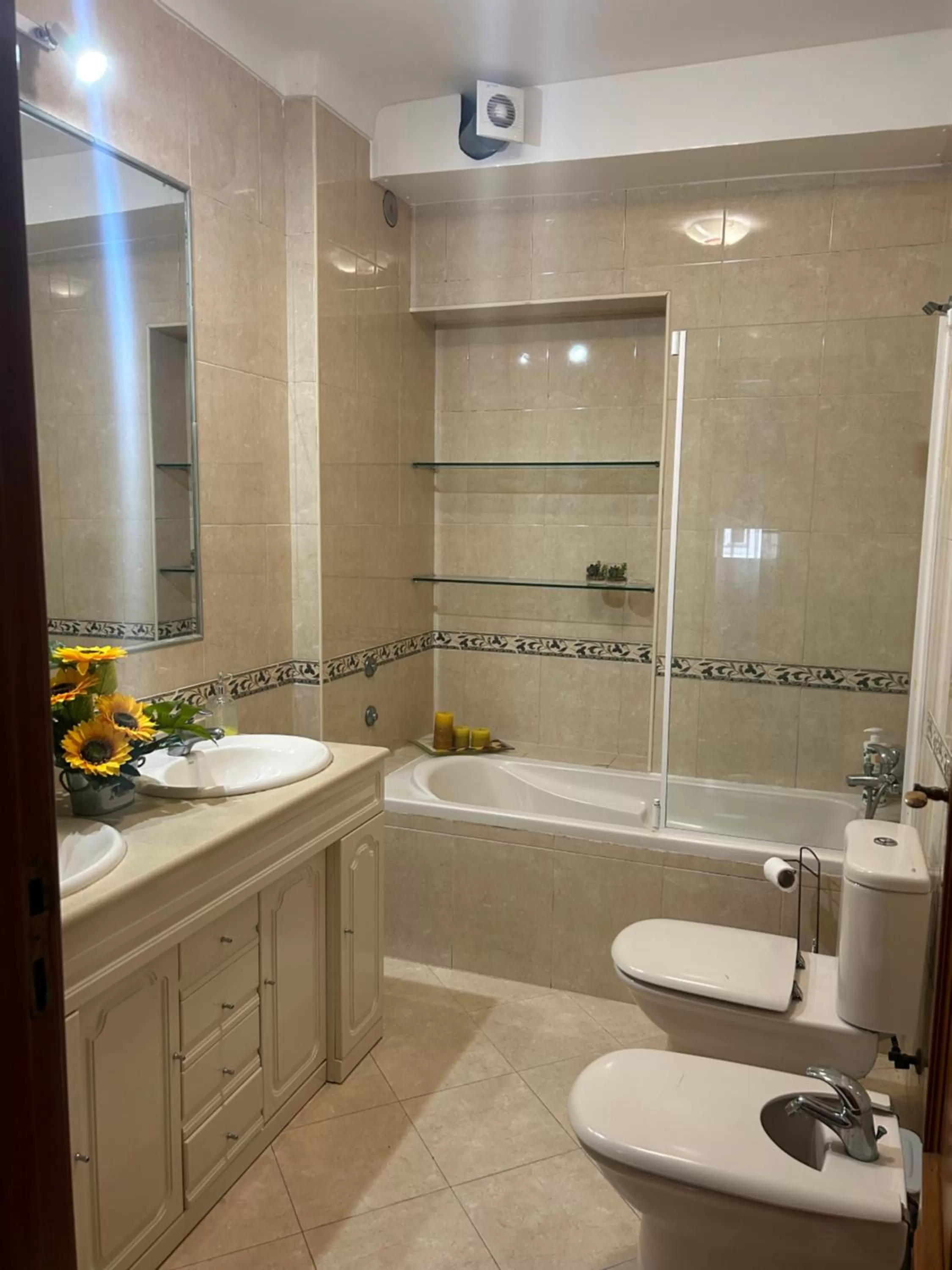 Bathroom in Alojamento Santa Catarina