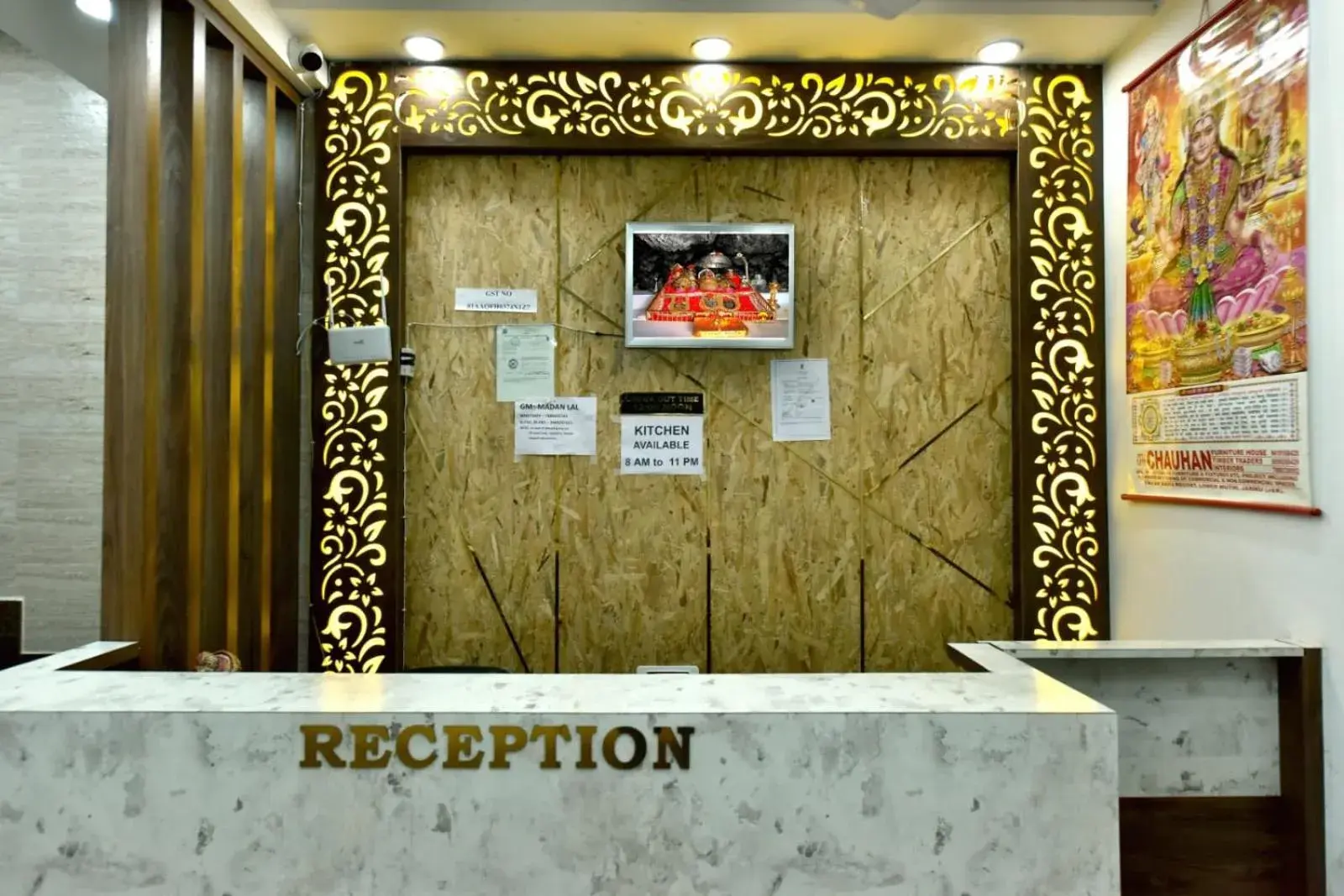 Lobby or reception, Lobby/Reception in Royal Inn