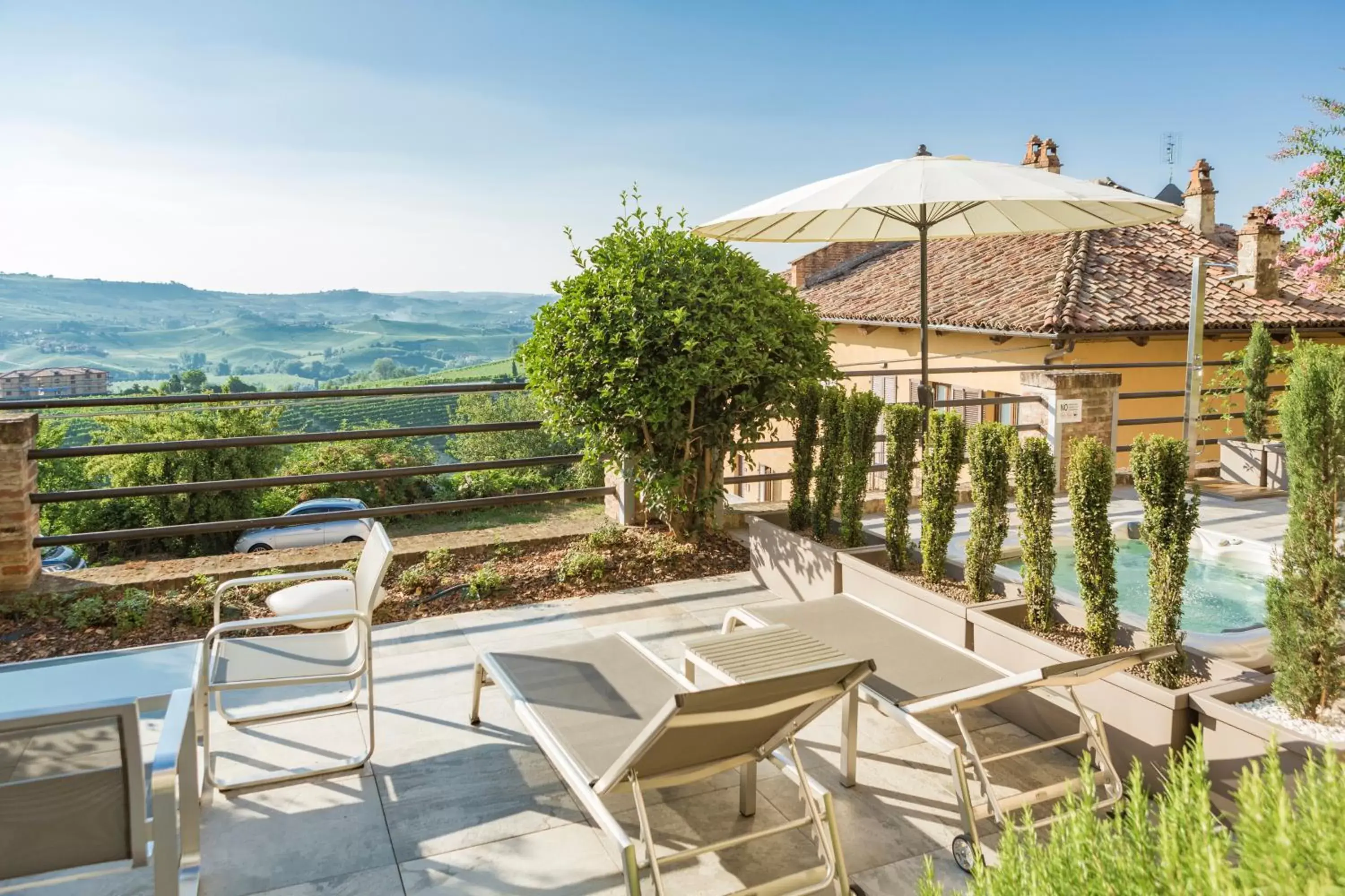 Solarium in Le Torri - Castiglione Falletto