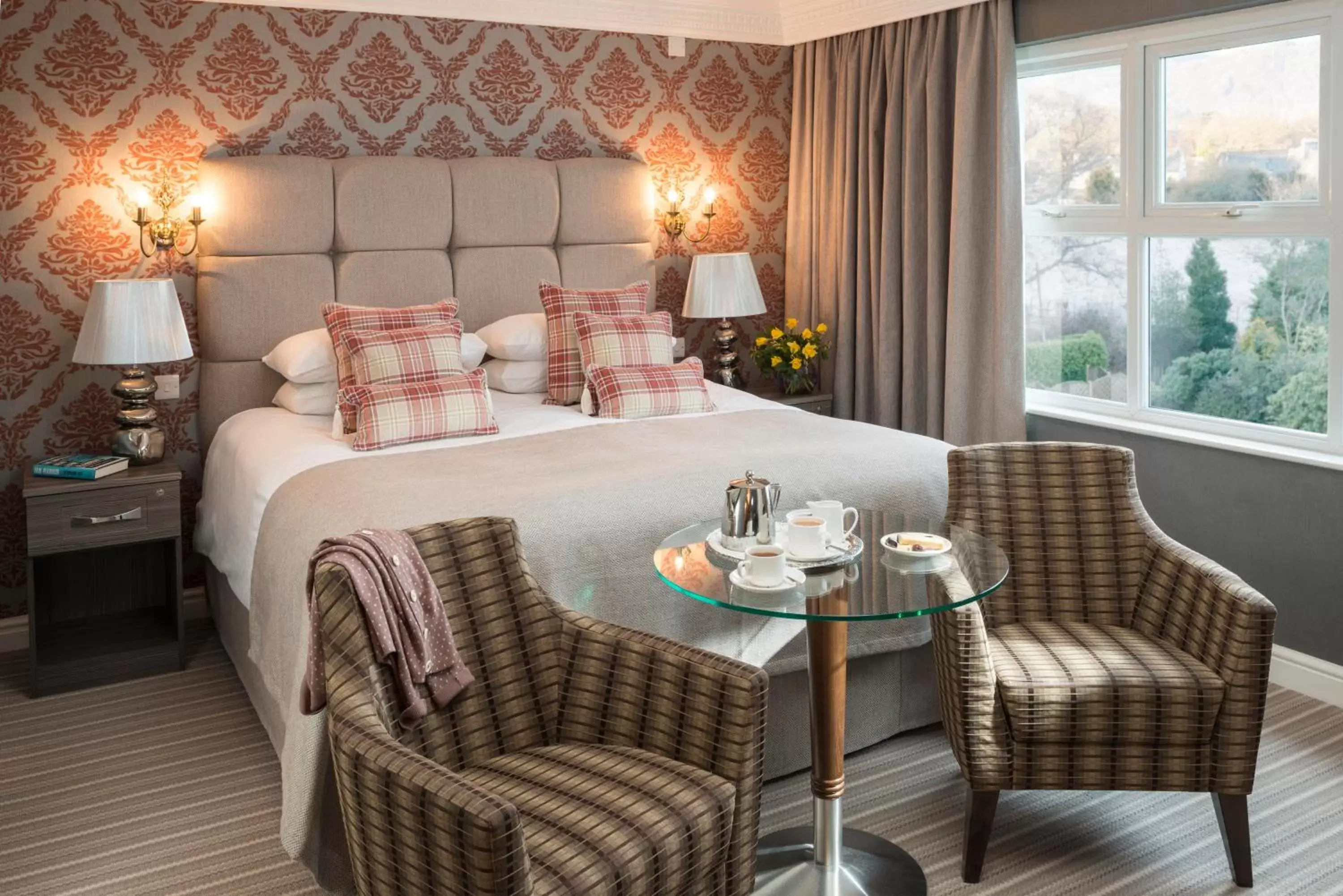 Bedroom, Bed in Hillthwaite Hotel