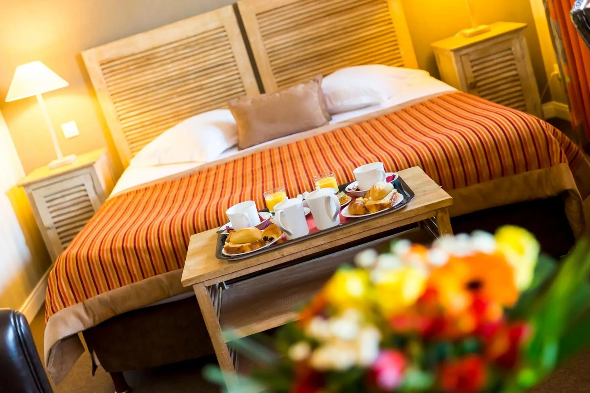 Decorative detail, Bed in Almoria Hôtel & SPA