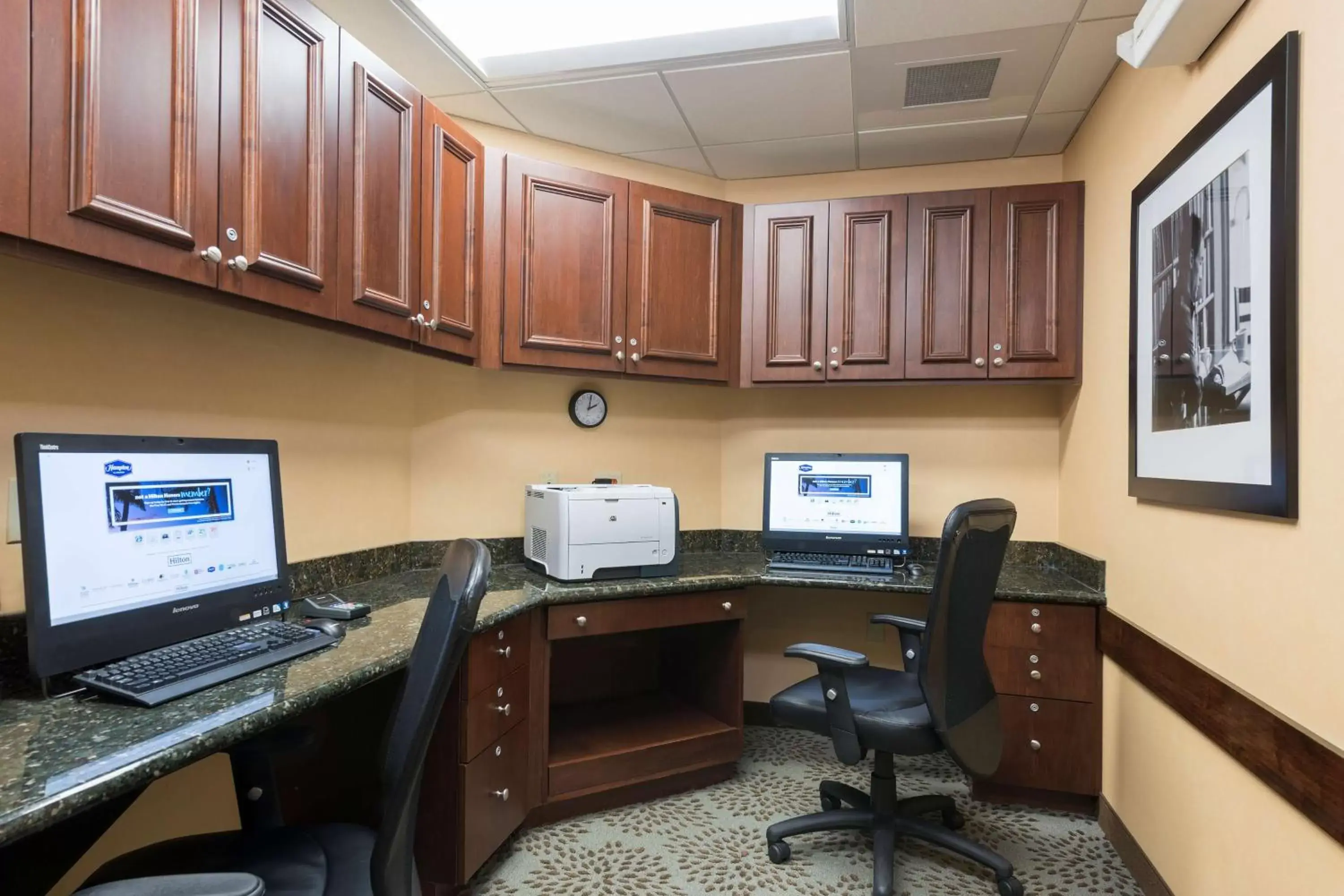 Business facilities, Business Area/Conference Room in Hampton Inn & Suites Hartford-Manchester