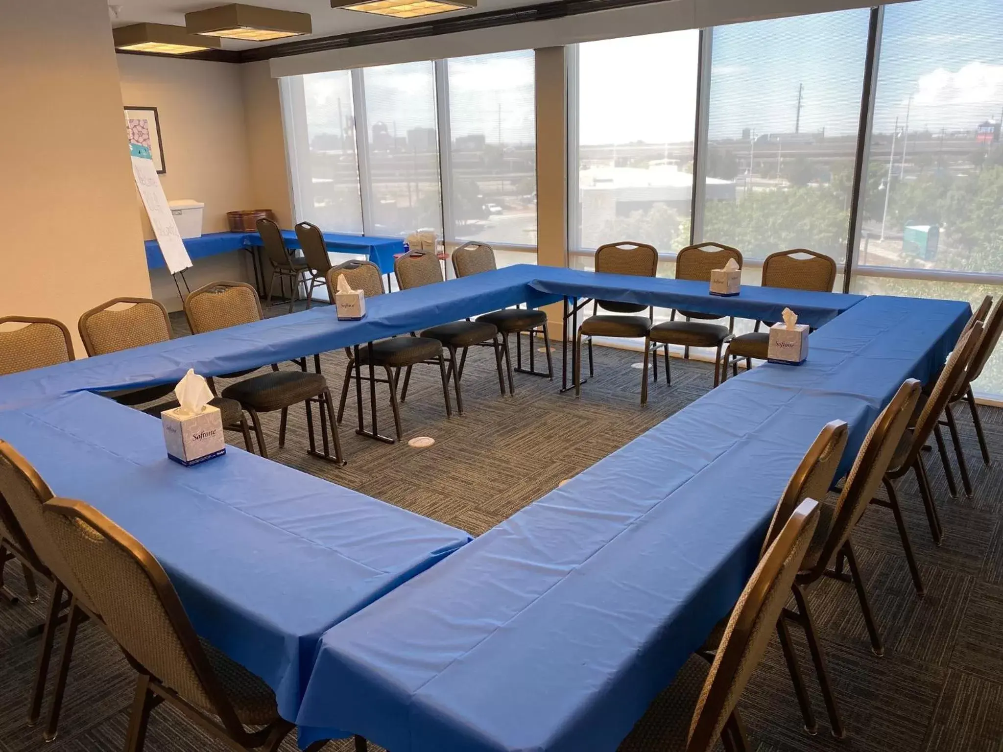 Meeting/conference room in Holiday Inn Express & Suites Albuquerque Historic Old Town, an IHG Hotel