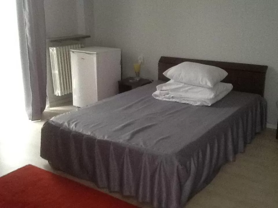 Bed in Hotel Continental City Center