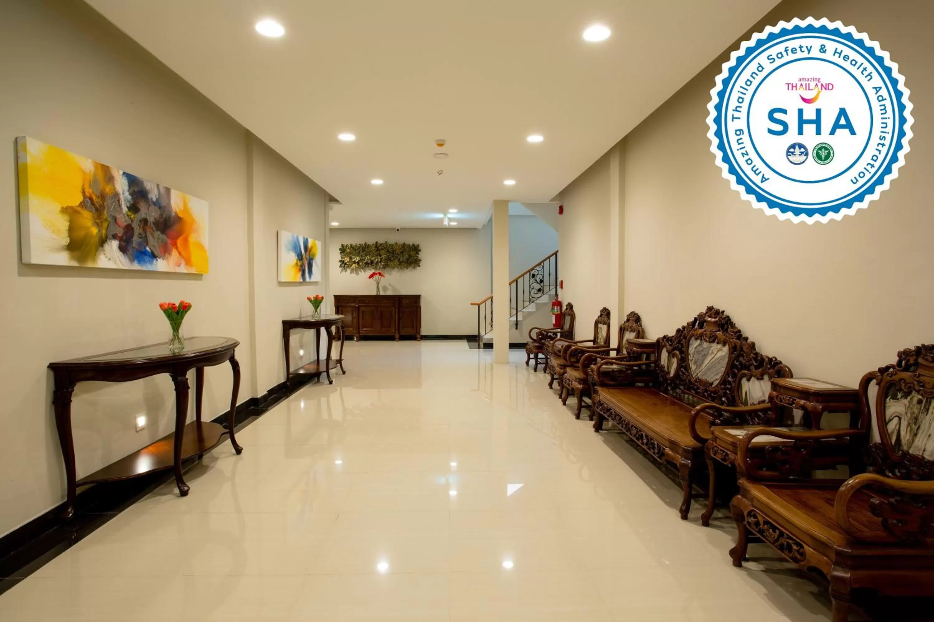 Seating area in S Bangkok Hotel, Navamin