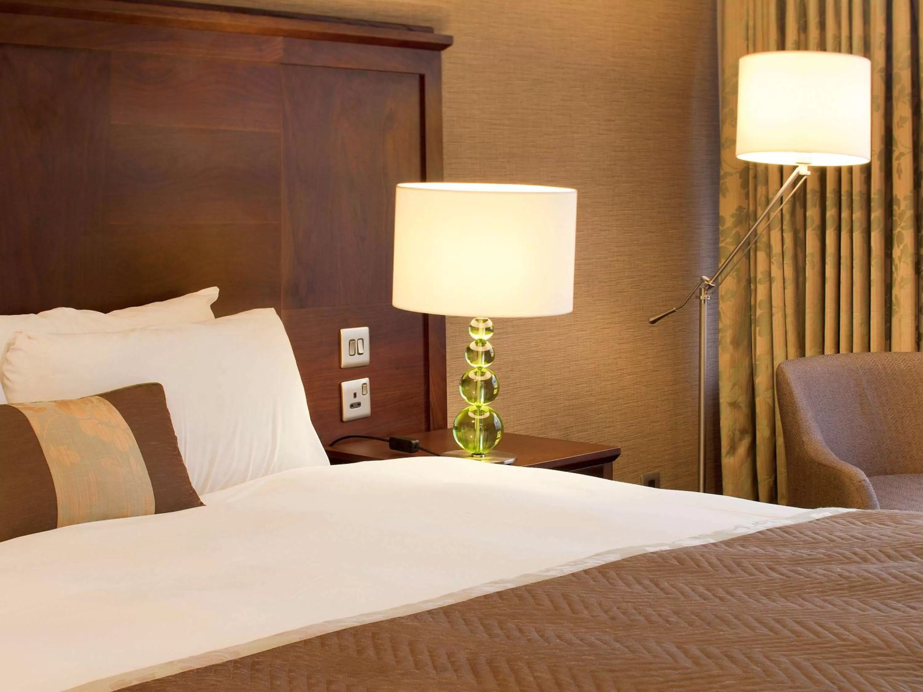 Bed in Winchester Wessex Hotel by Sunday