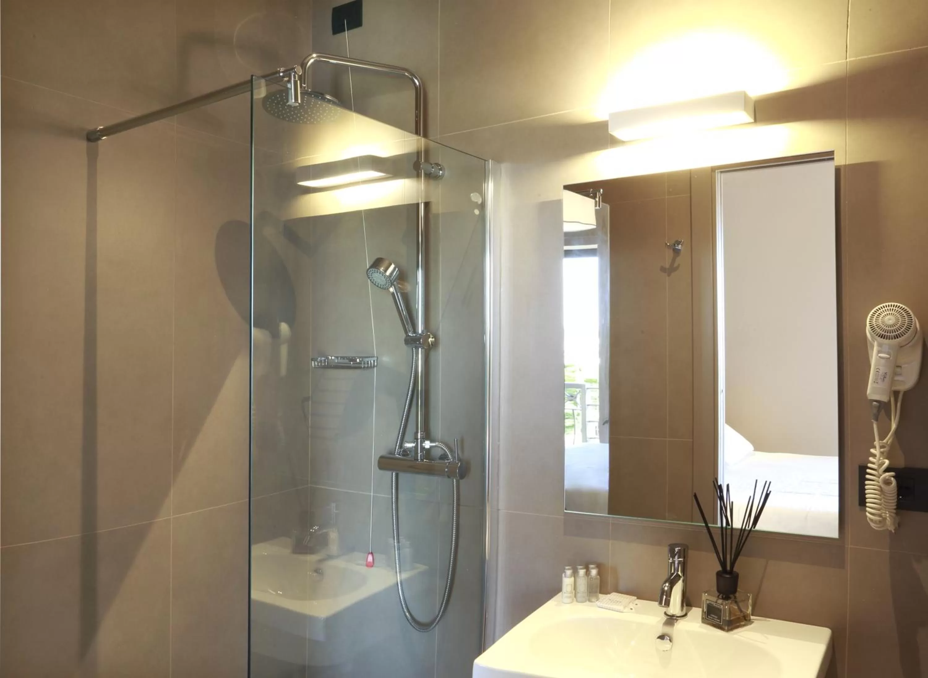 Bathroom in Hotel Aloisi