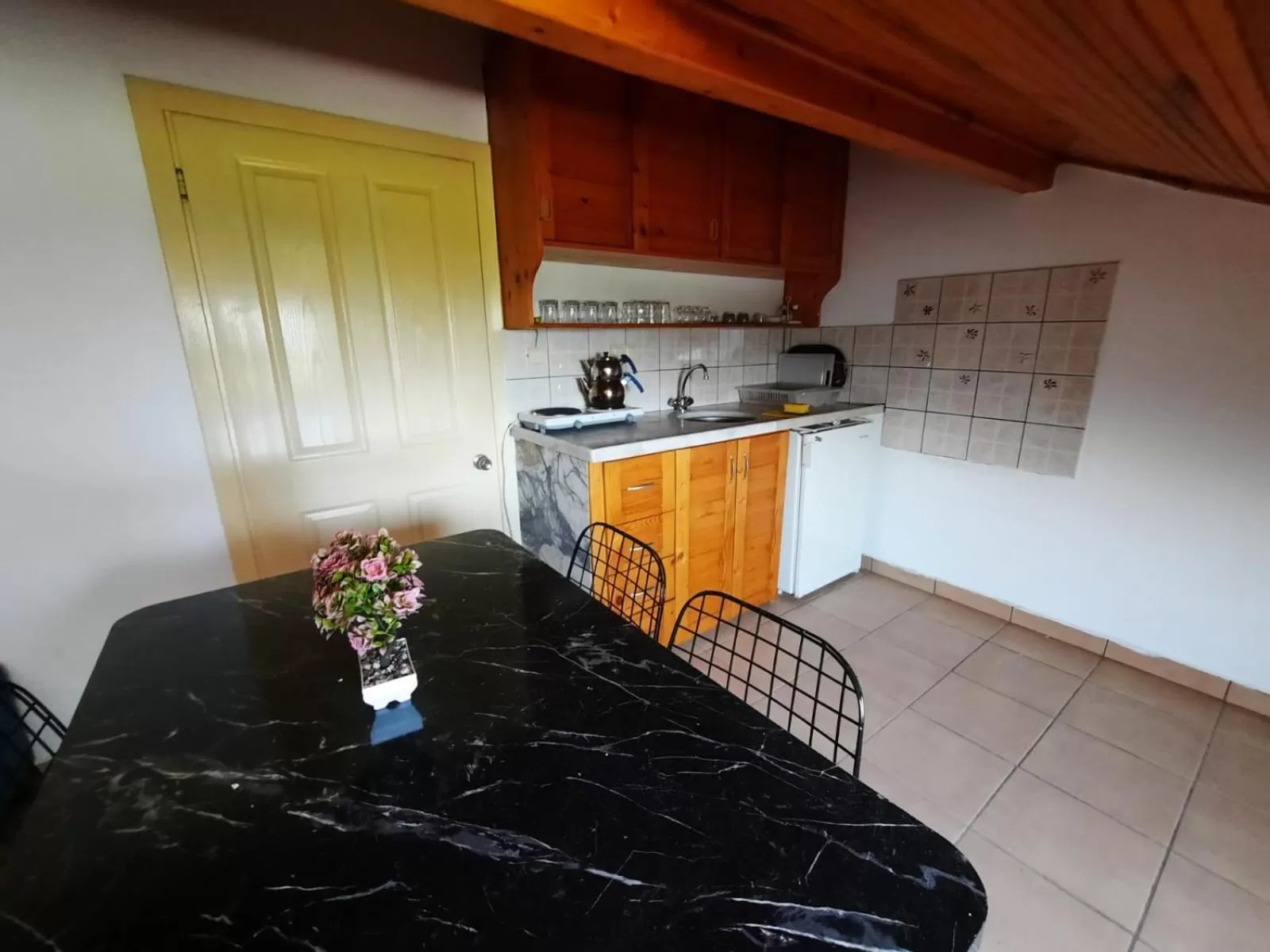 Kitchen or kitchenette in Summer Life Villa Apart