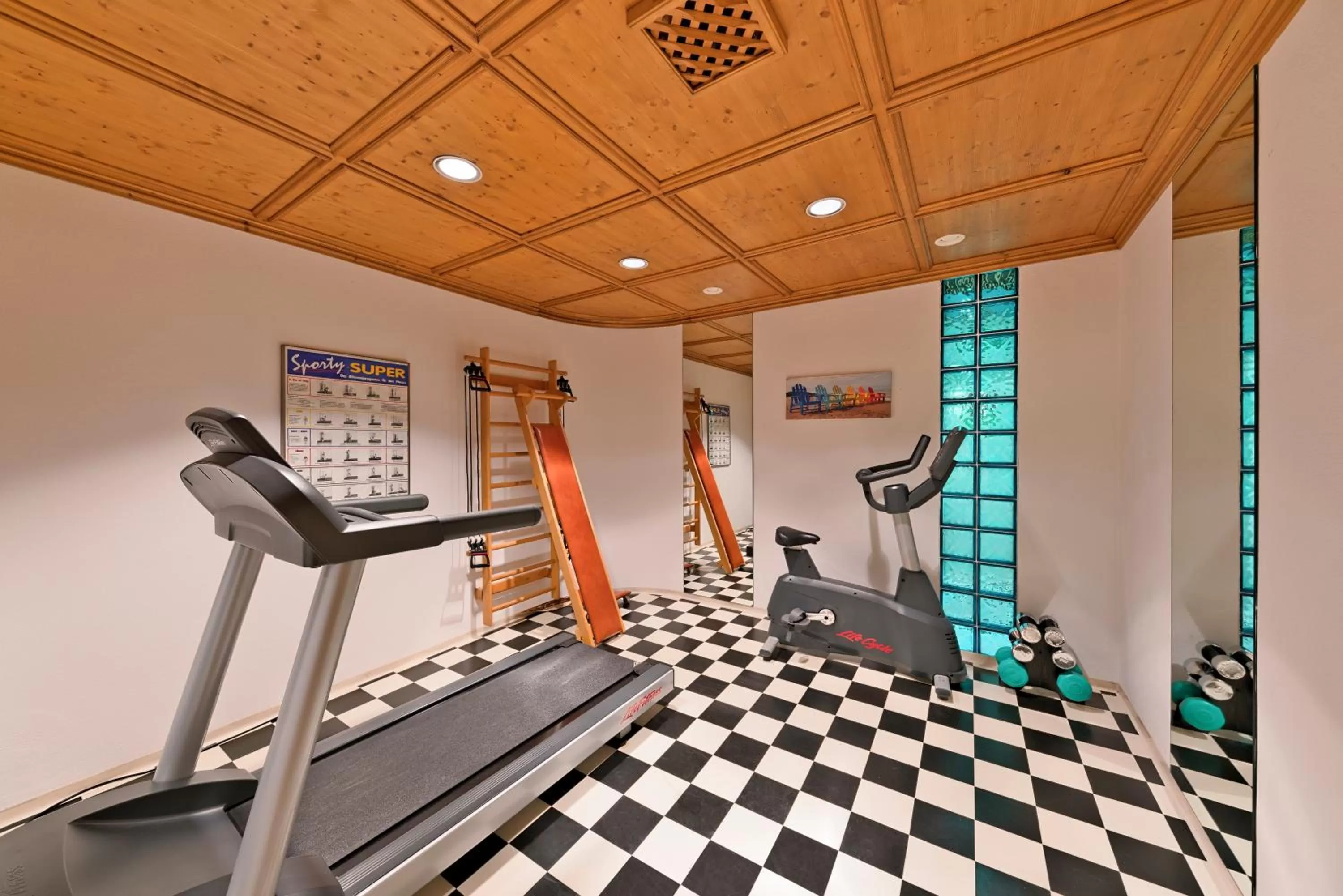 Fitness centre/facilities in Hotel Lechnerhof Unterföhring