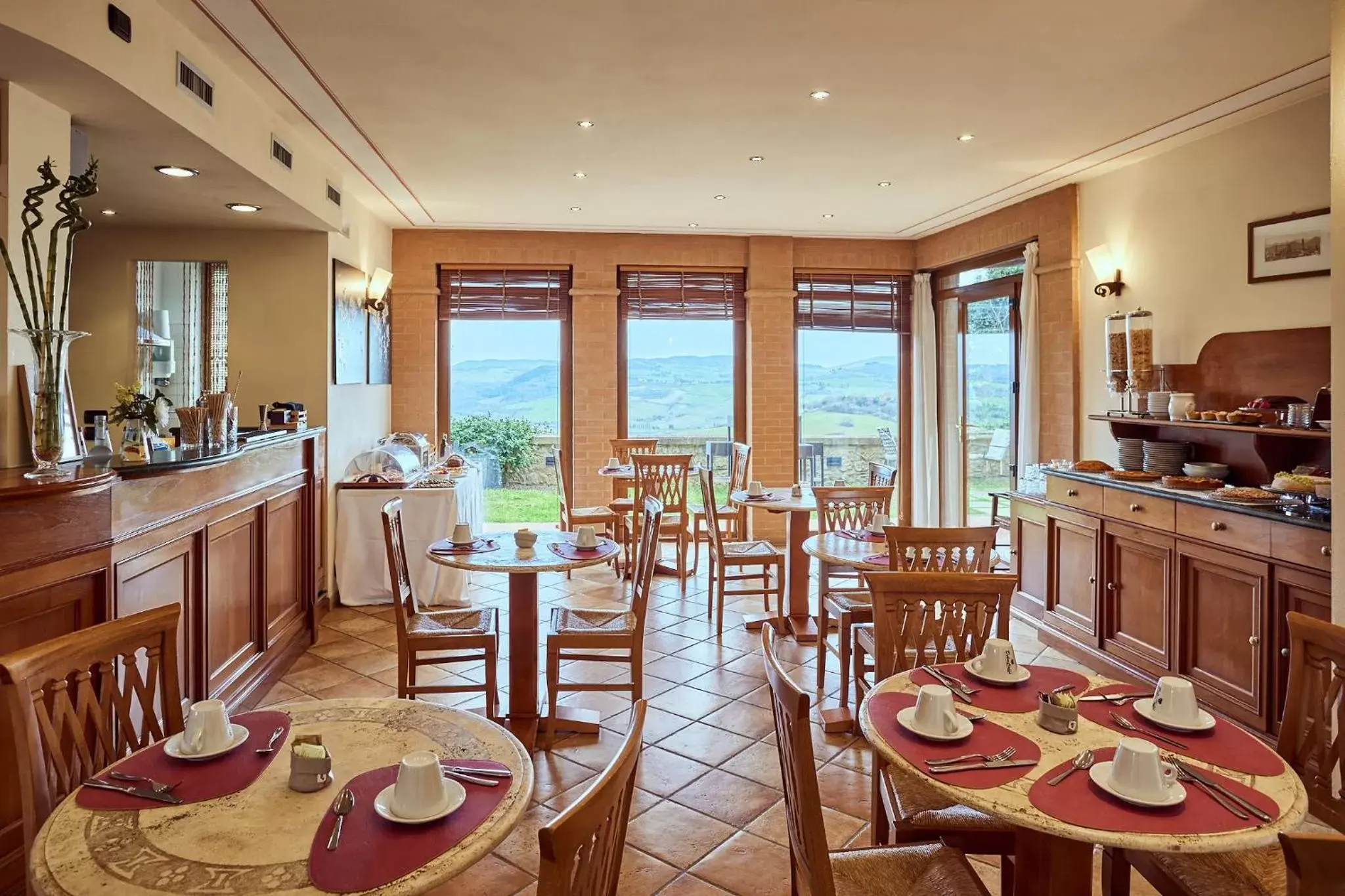 Restaurant/Places to Eat in Piccolo Hotel La Valle