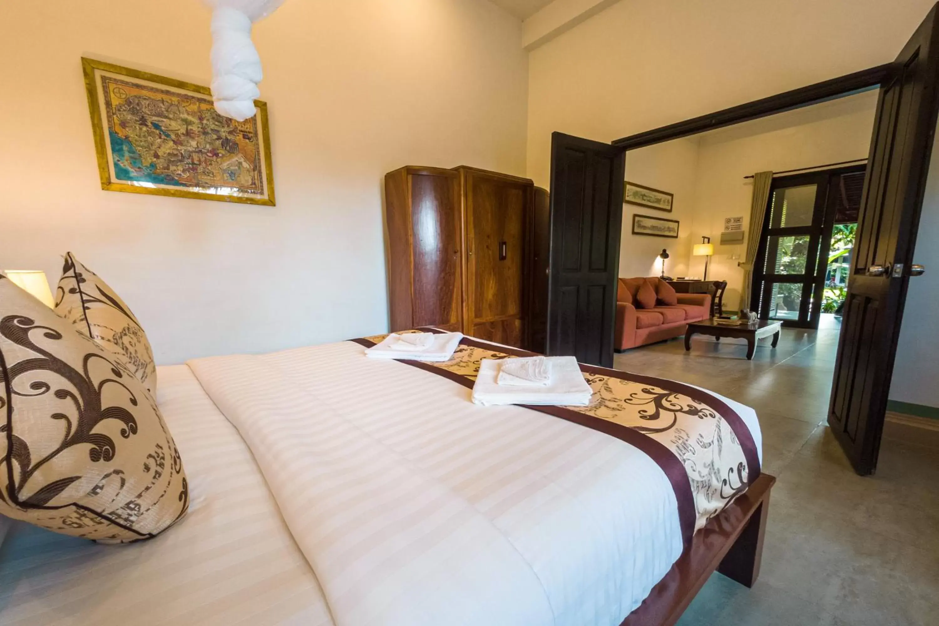Bedroom, Bed in Samanea Beach Resort & Spa