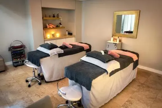 Spa and wellness centre/facilities, Bed in Pepperclub Hotel