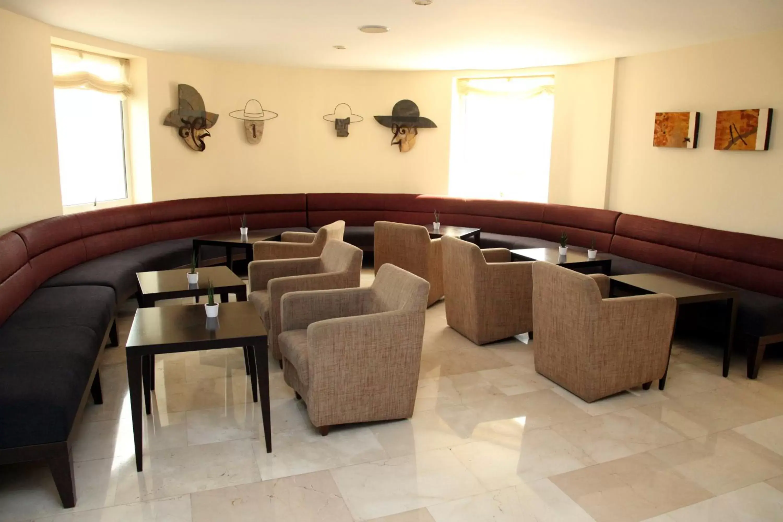 Lounge or bar, Lounge/Bar in Hotel URH Palacio de Oriol
