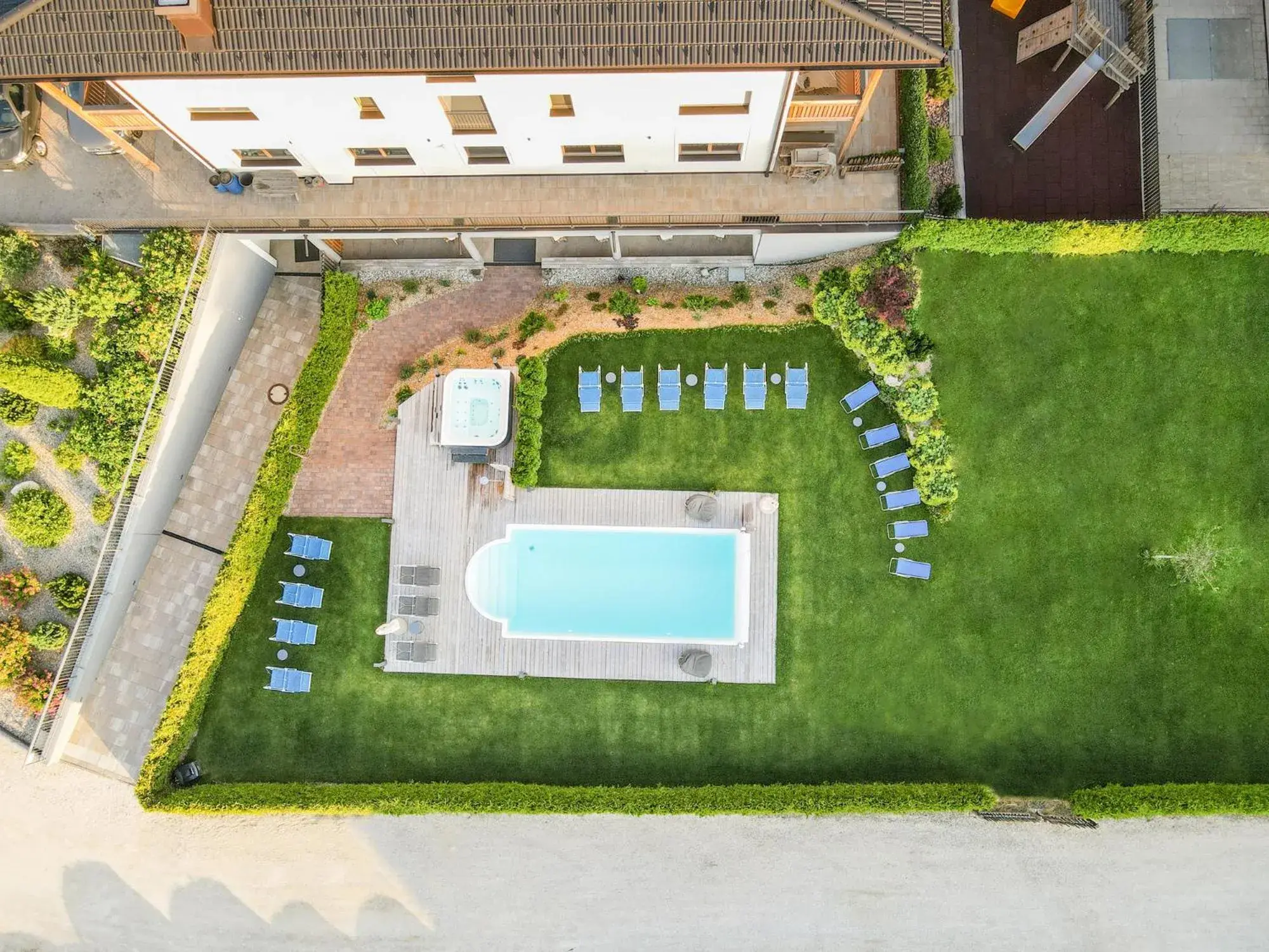 Swimming pool, Pool View in Hotel B&B Feldmessner